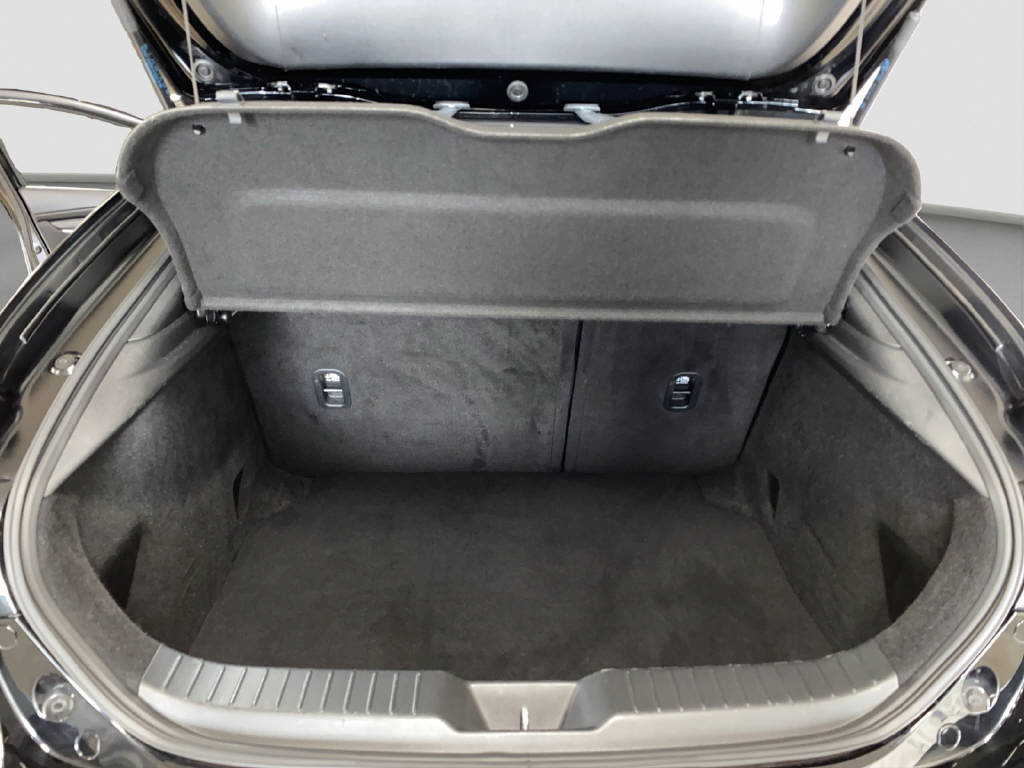 MAZDA 3 Hatchback 2.0 150 PS Ambition Plus-image-13