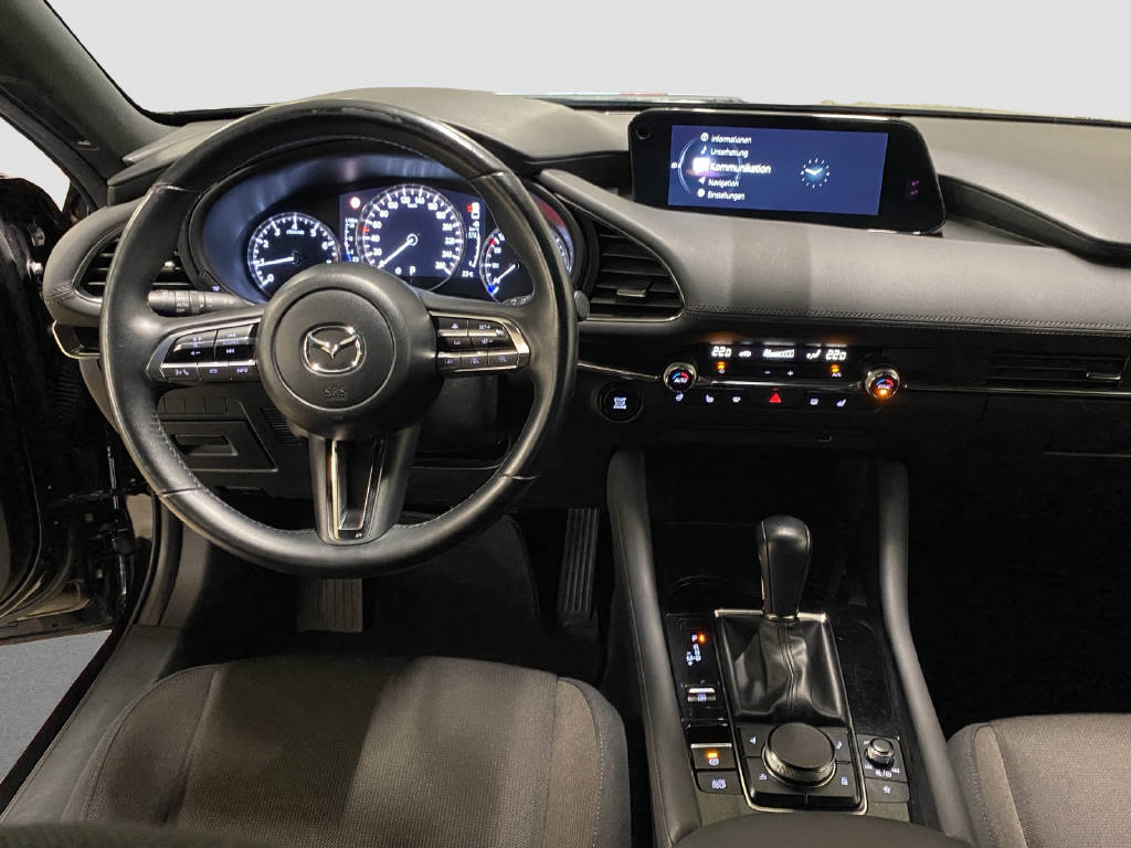 MAZDA 3 Hatchback 2.0 150 PS Ambition Plus-image-9