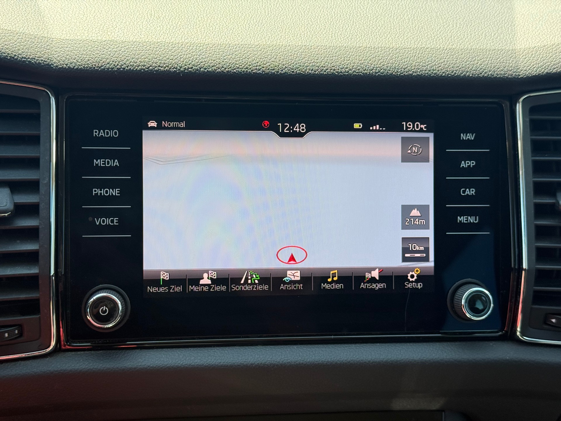 SKODA Kodiaq 2.0 TSI 4x4 Style-image-11