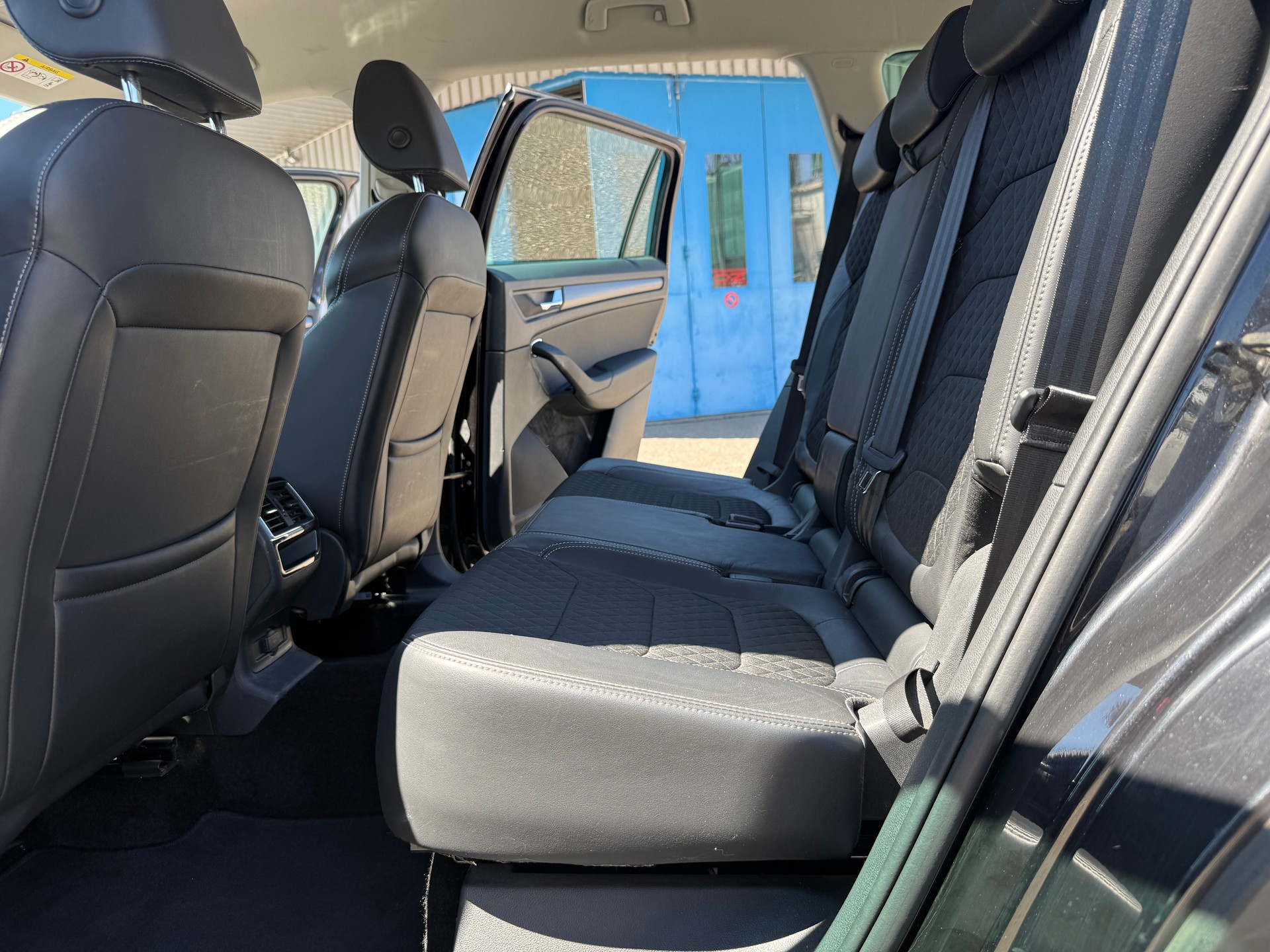 SKODA Kodiaq 2.0 TSI 4x4 Style-image-8