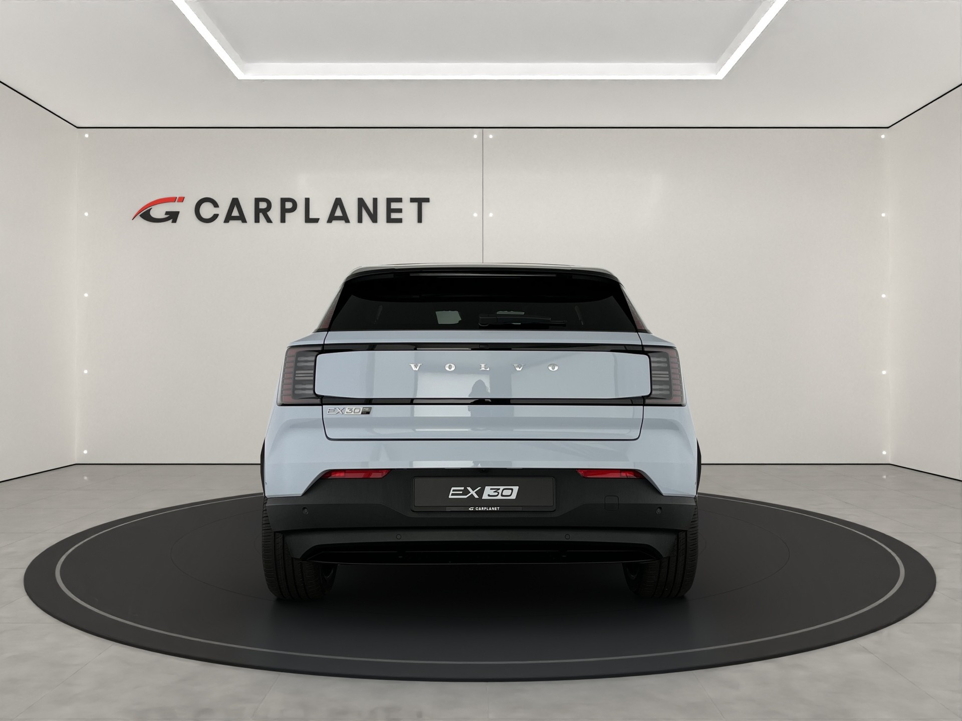 VOLVO EX30 P8 AWD-image-1