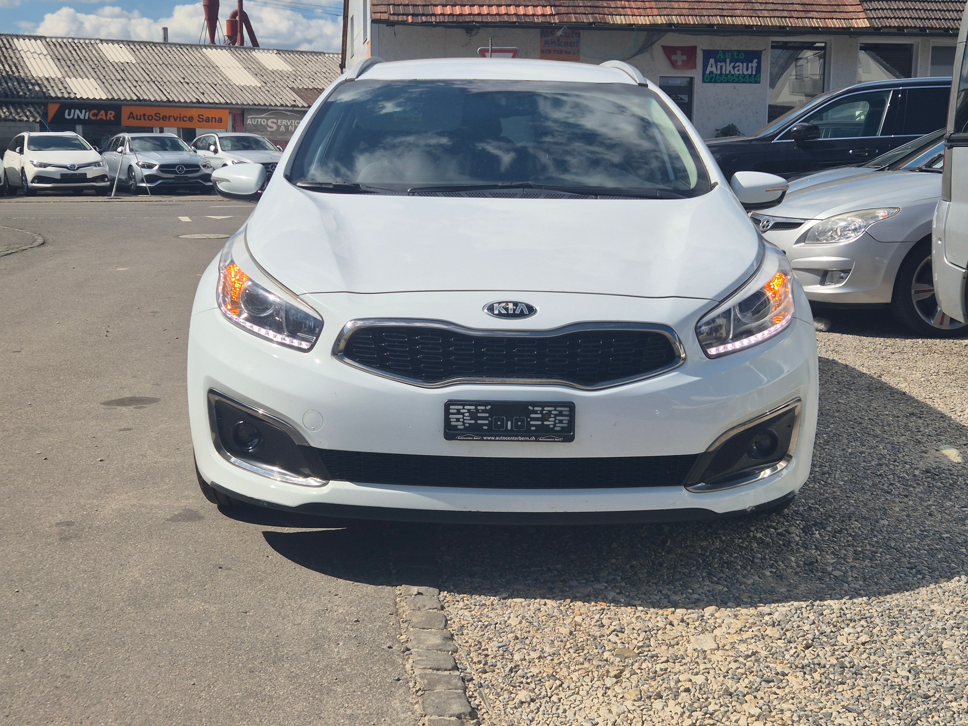 KIA Cee'd 1l benzin MFK Top klima schalter-image-1