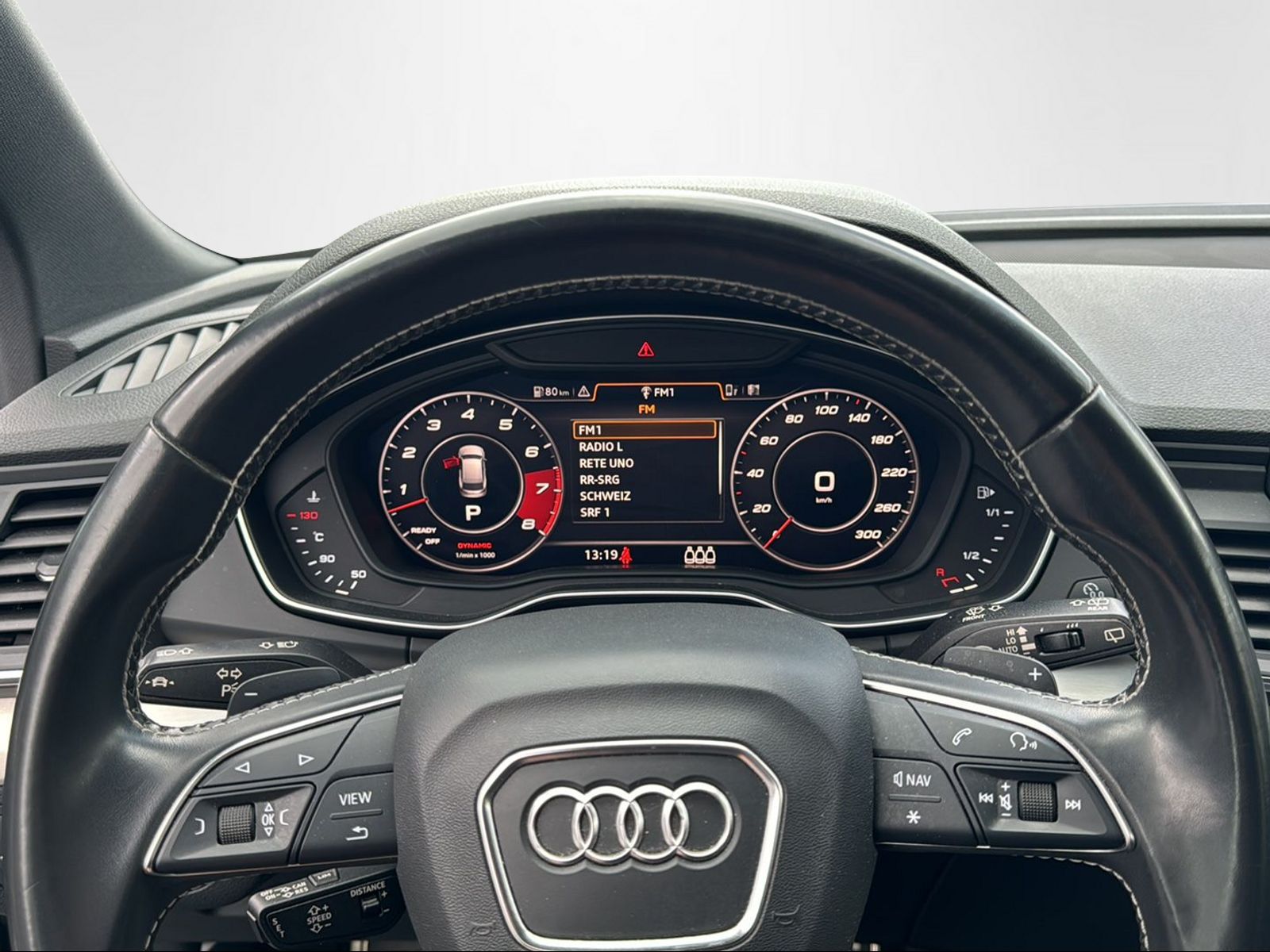 AUDI SQ5 3.0 V6 TFSI quattro T-Tronic-image-9