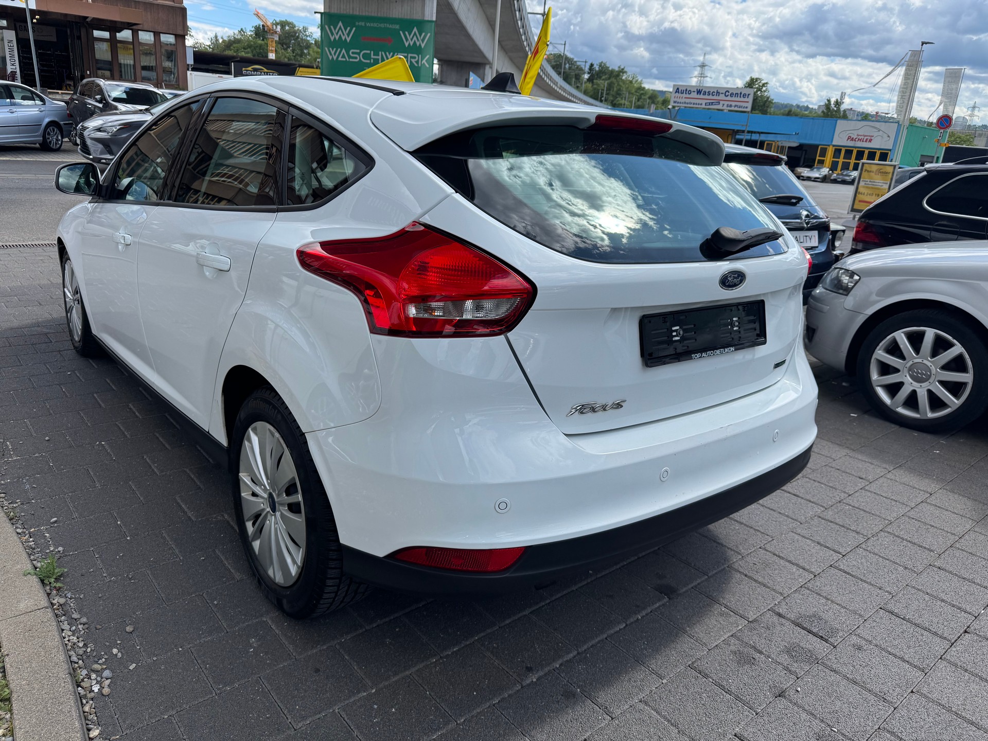 FORD Focus 1.0 SCTi Business-image-2