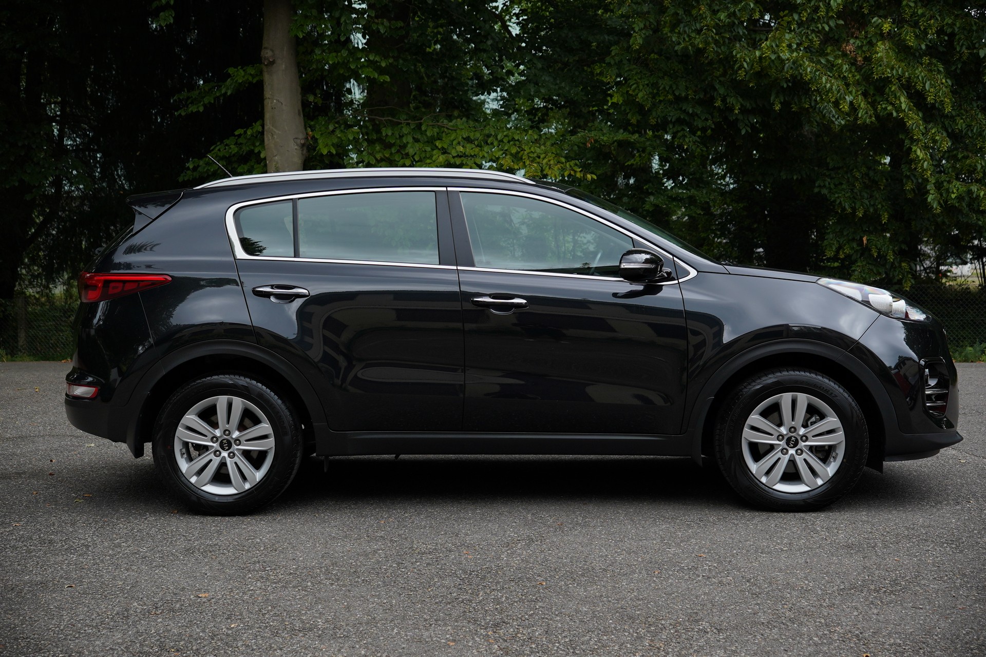 KIA Sportage 1.6 GDi Trend 2WD-image-1