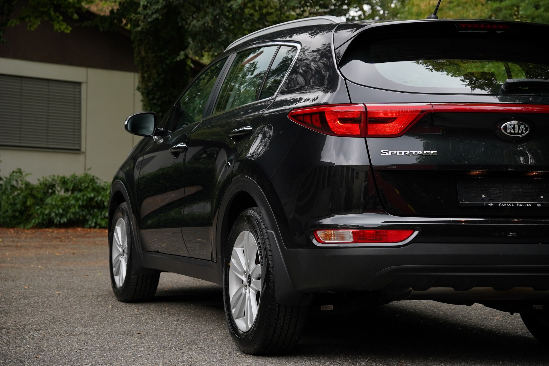 KIA Sportage 1.6 GDi Trend 2WD-image-9