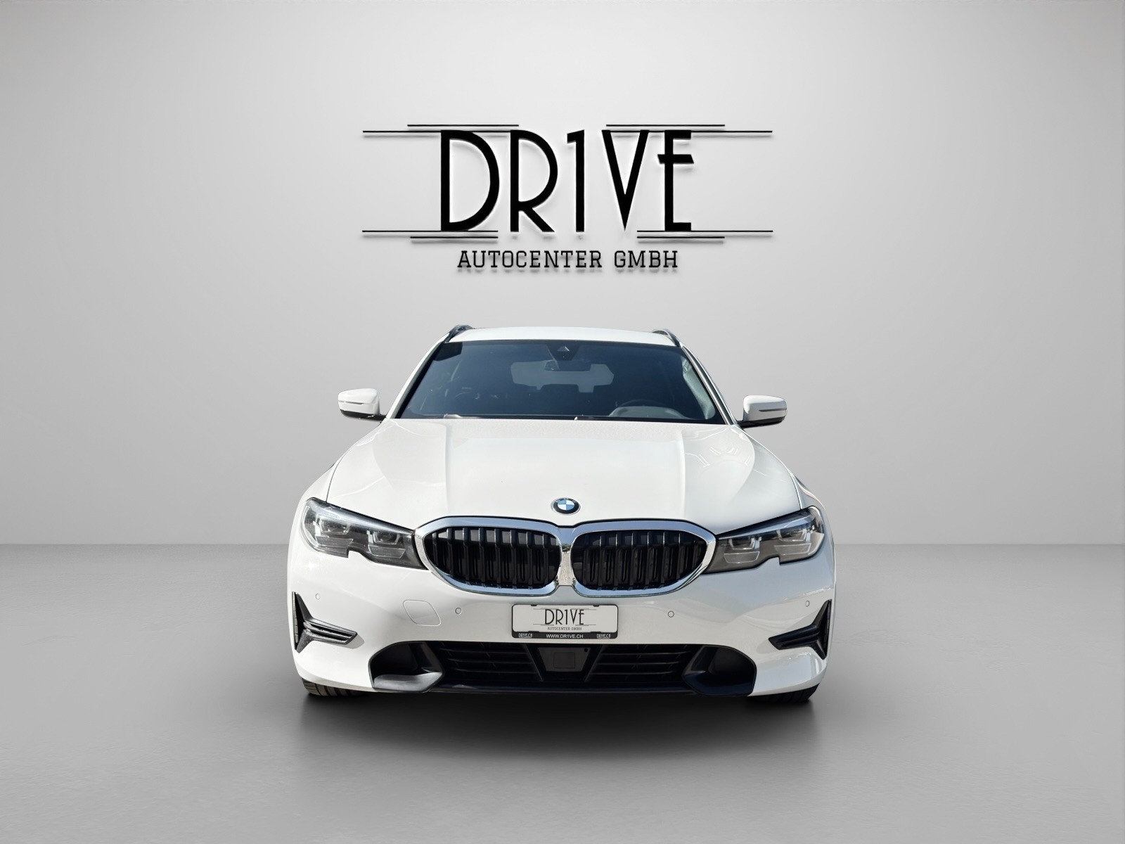 BMW 320d xDrive 48V Touring Sport Line Steptronic-image-1