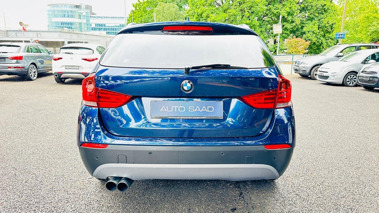 BMW X1 xDrive 20i Steptronic-image-3