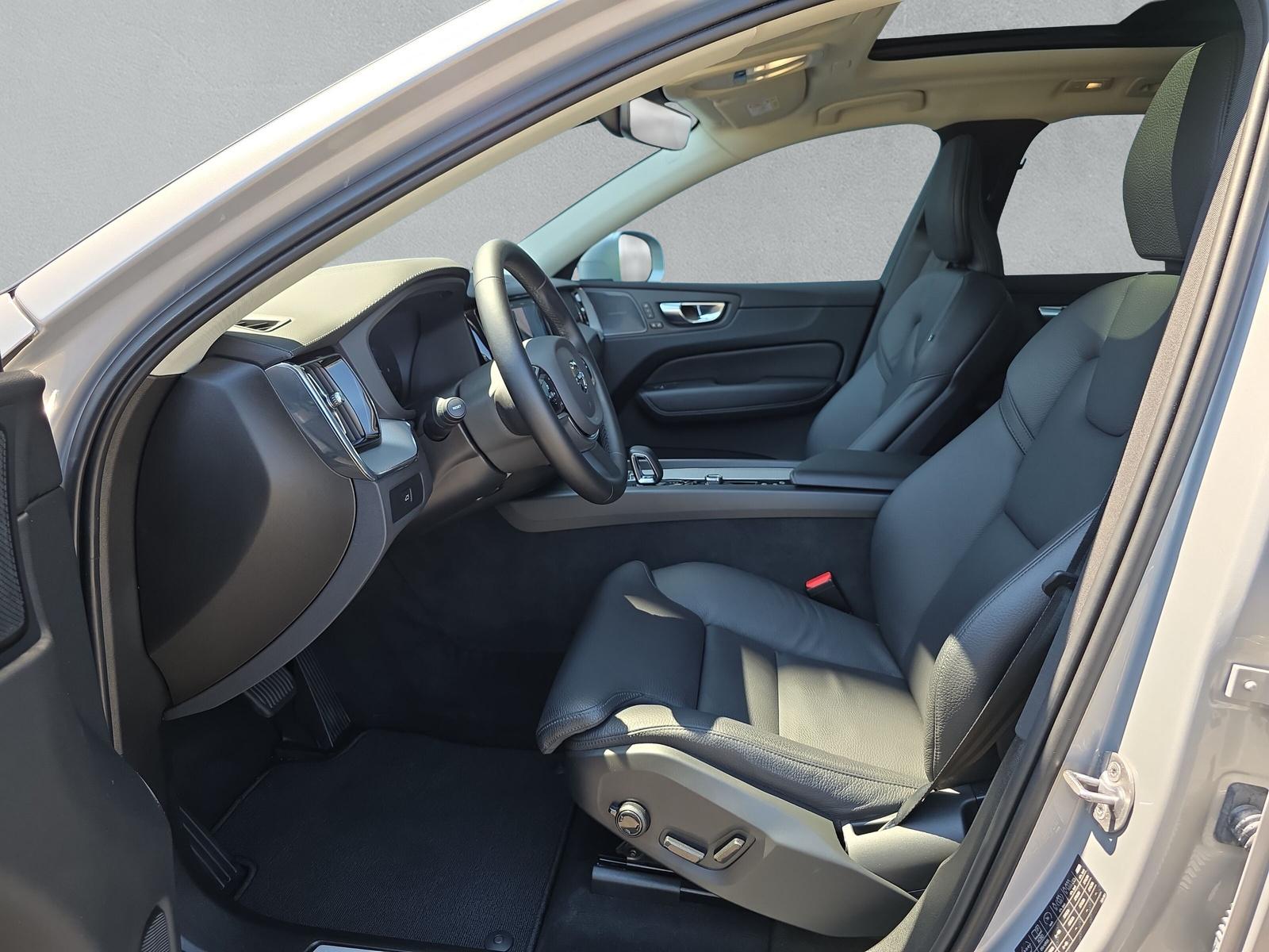 VOLVO XC60 2.0 B5 MH Ultimate Bright AWD (CH)-image-11