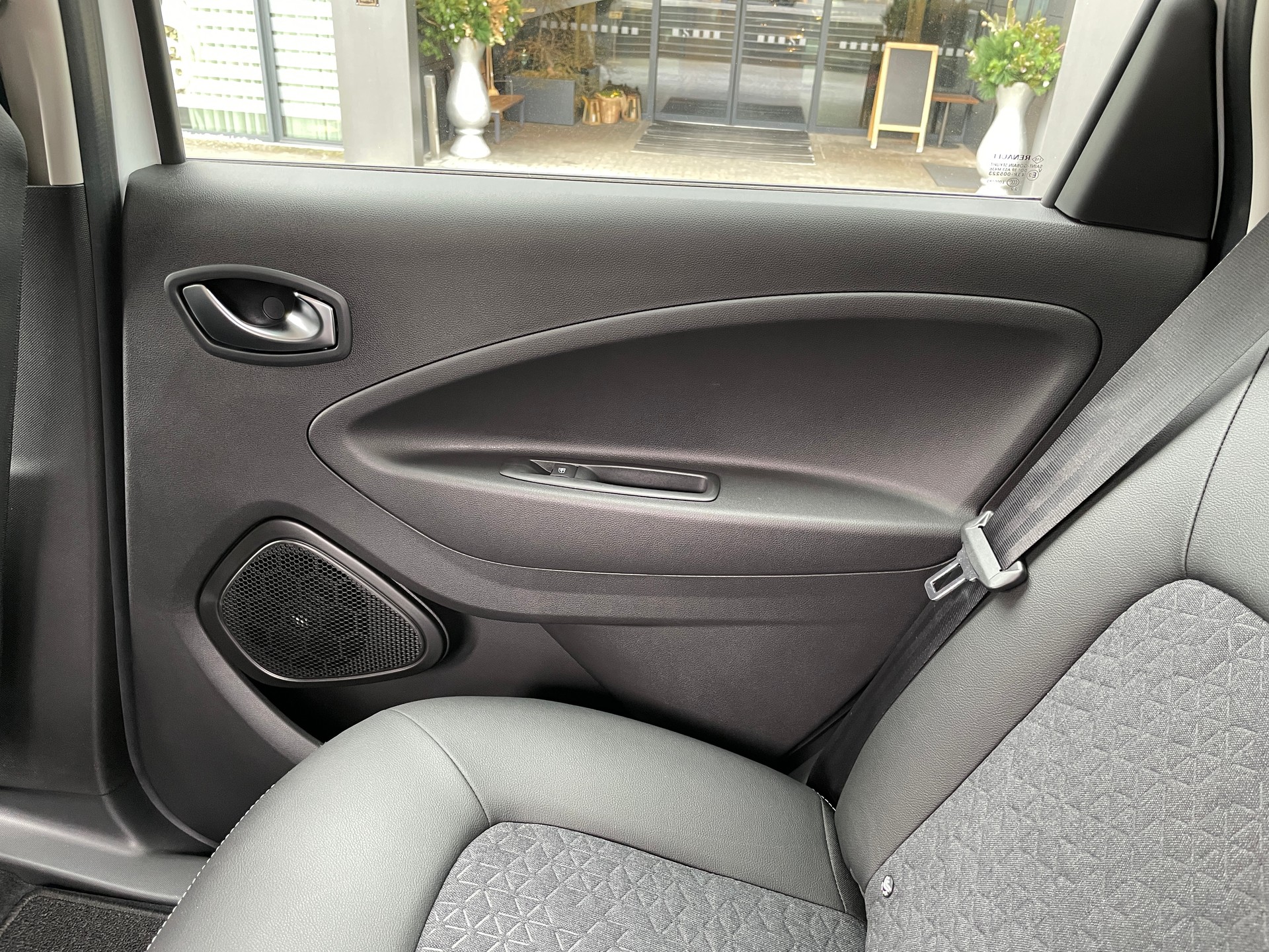 RENAULT Zoe R135 (inkl. Batterie) Iconic-image-17