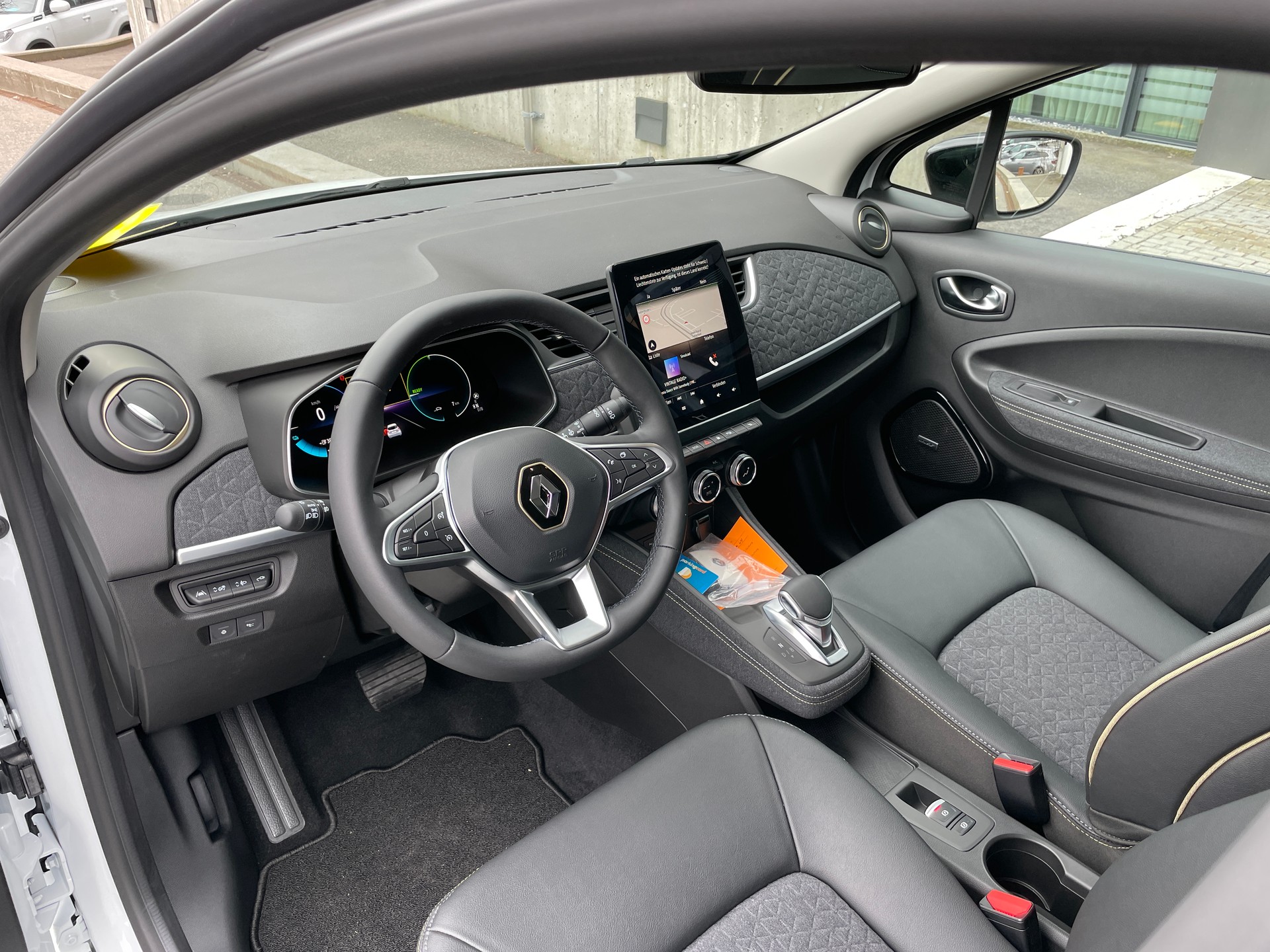 RENAULT Zoe R135 (inkl. Batterie) Iconic-image-11