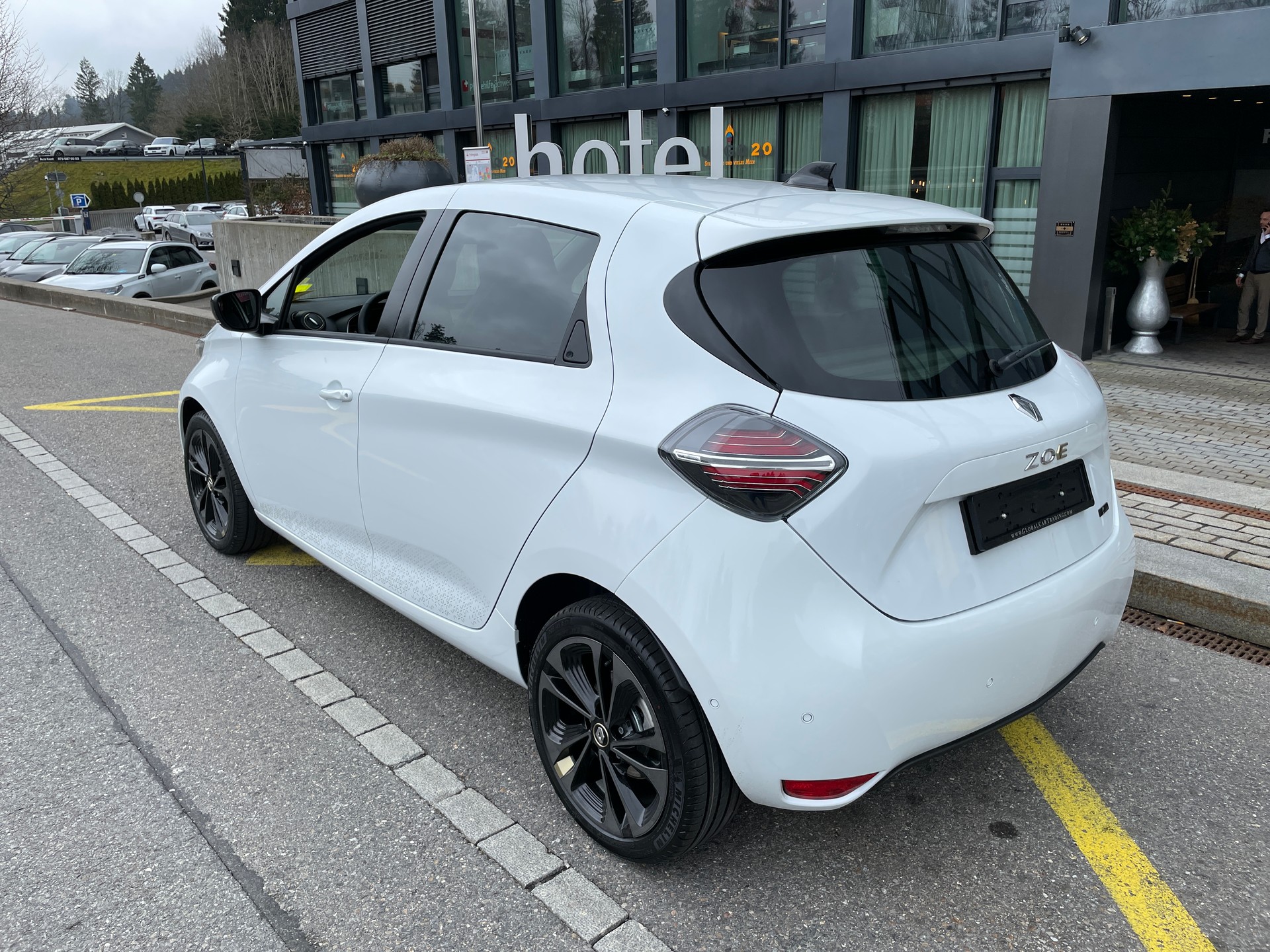 RENAULT Zoe R135 (inkl. Batterie) Iconic-image-9
