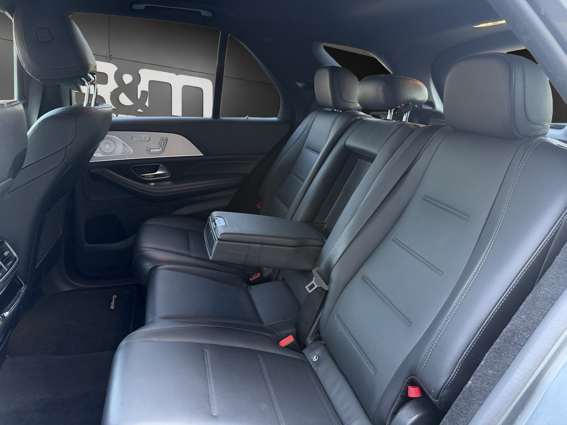MERCEDES-BENZ GLE 400 d 4Matic AMG Line 9G-Tronic-image-8