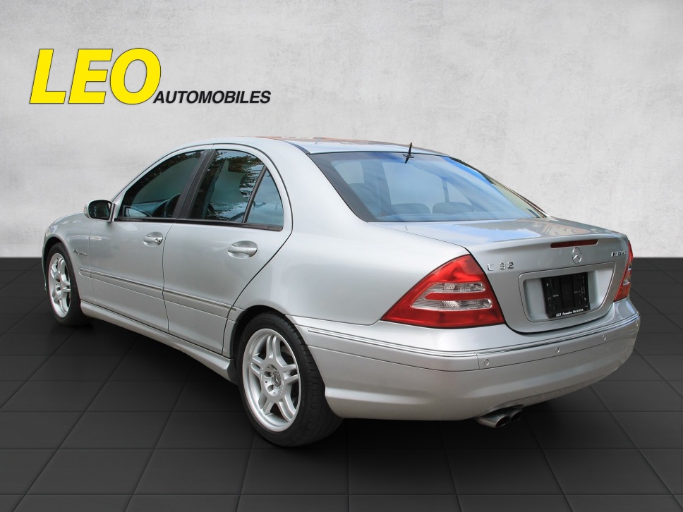 MERCEDES-BENZ C 32 AMG Automatic-image-2