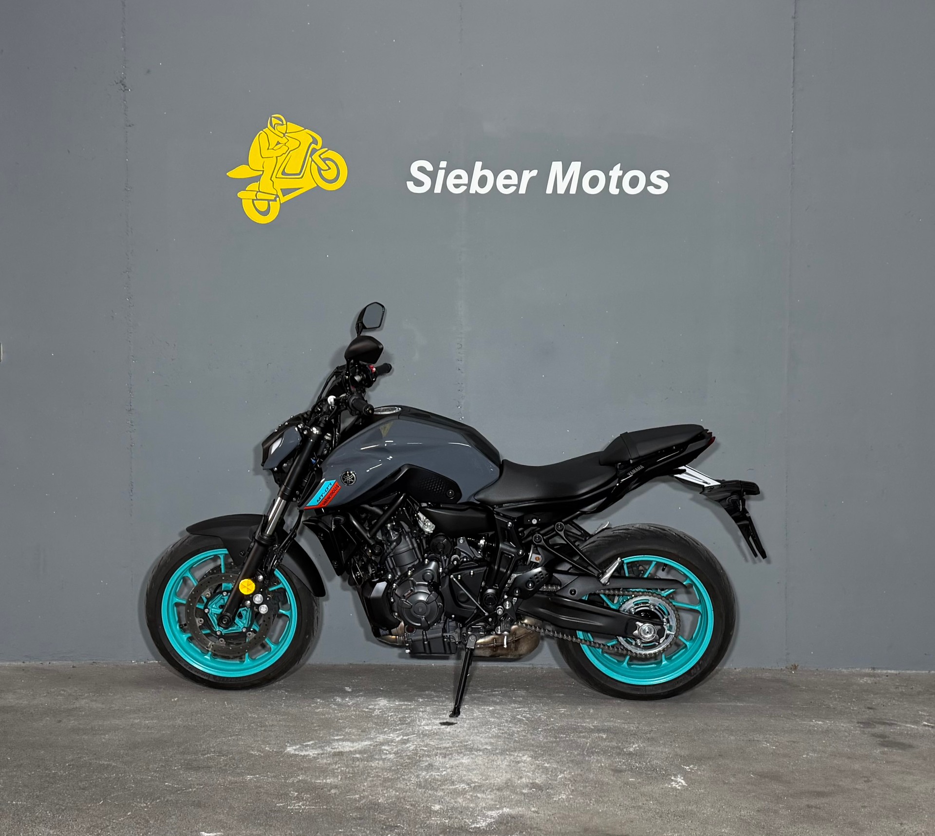 YAMAHA MT-07-showroom-element-3