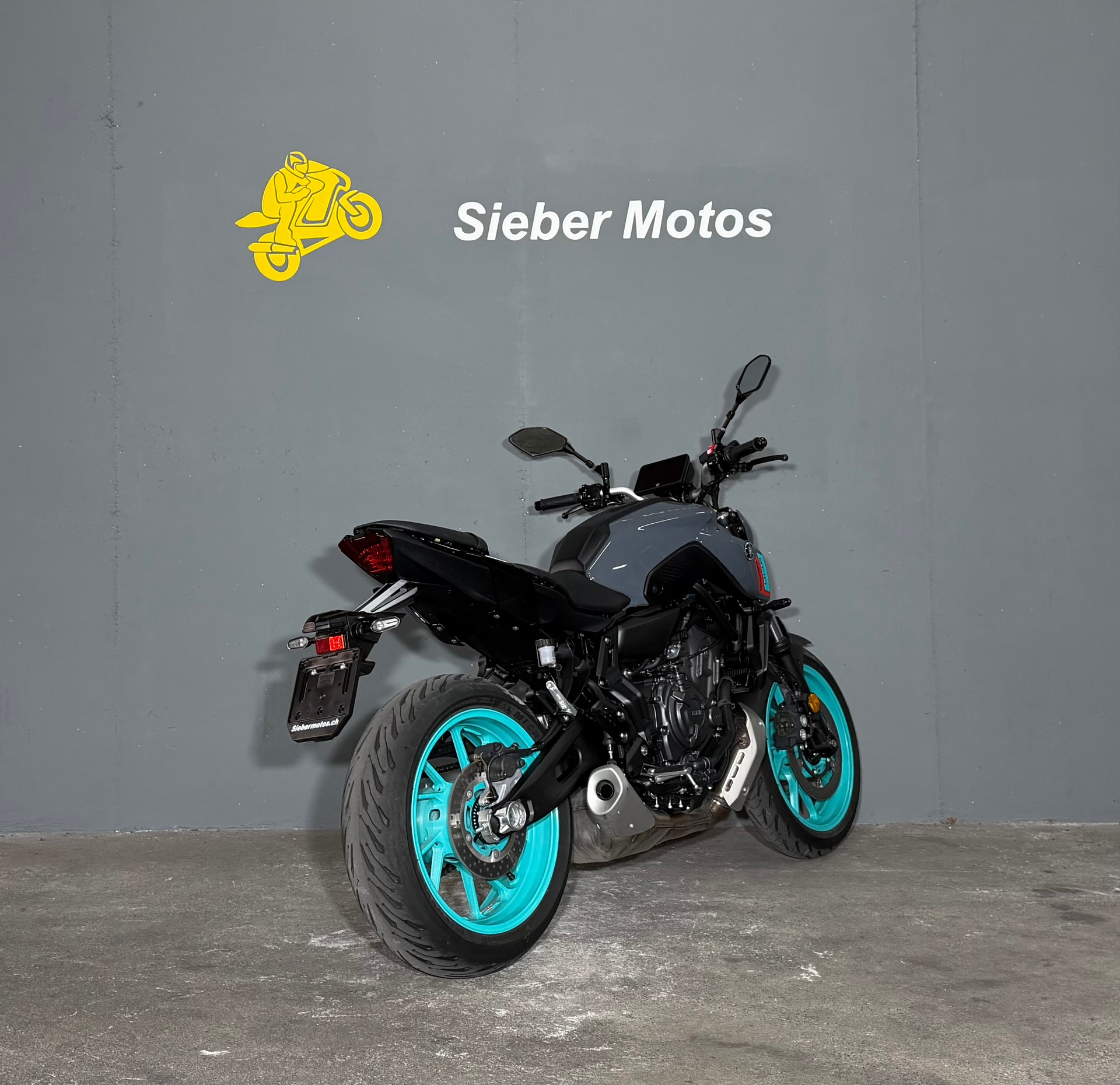 YAMAHA MT-07-showroom-element-2