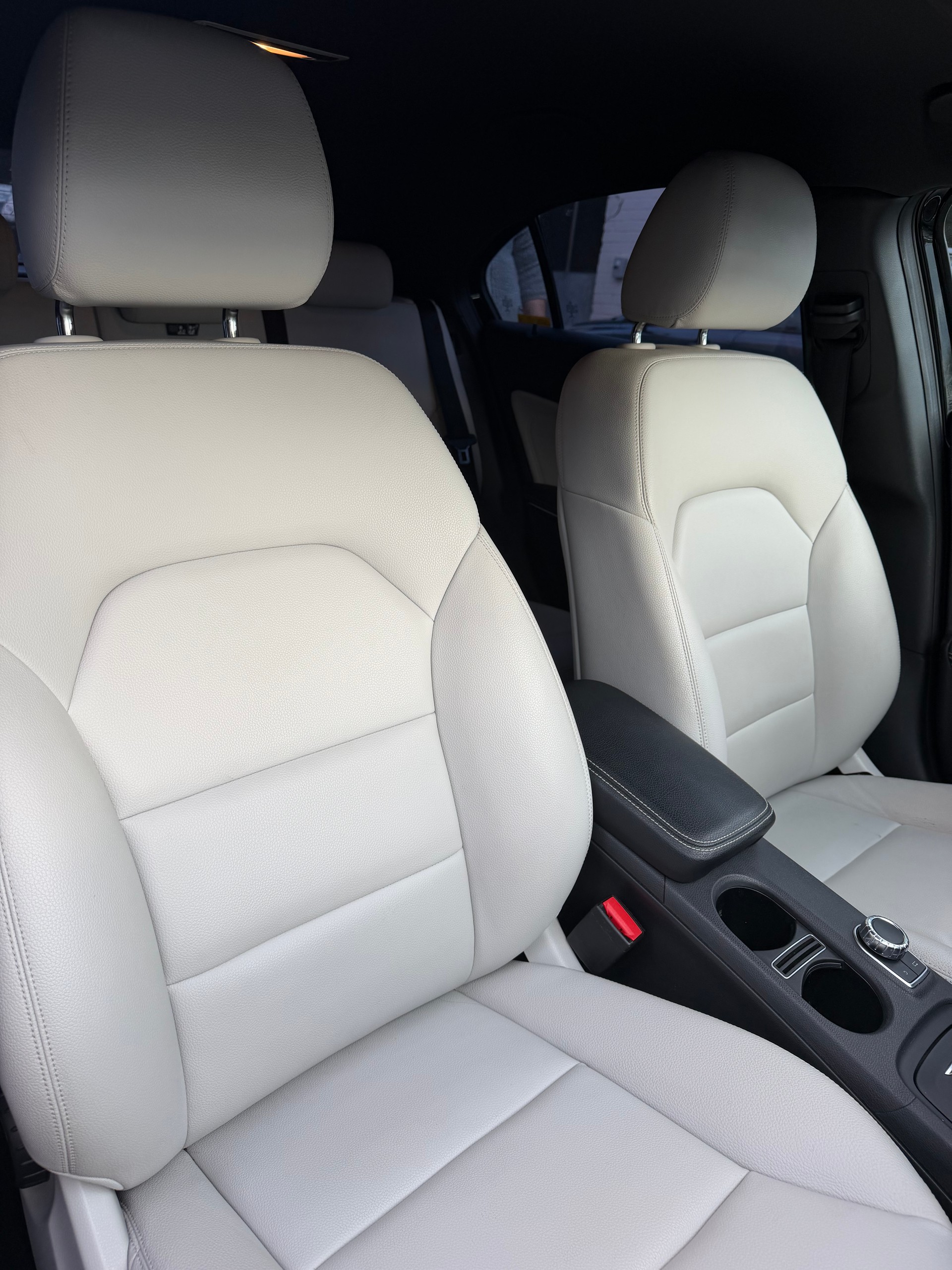 MERCEDES-BENZ A 200 CDI Night Star 7G-DCT-image-11
