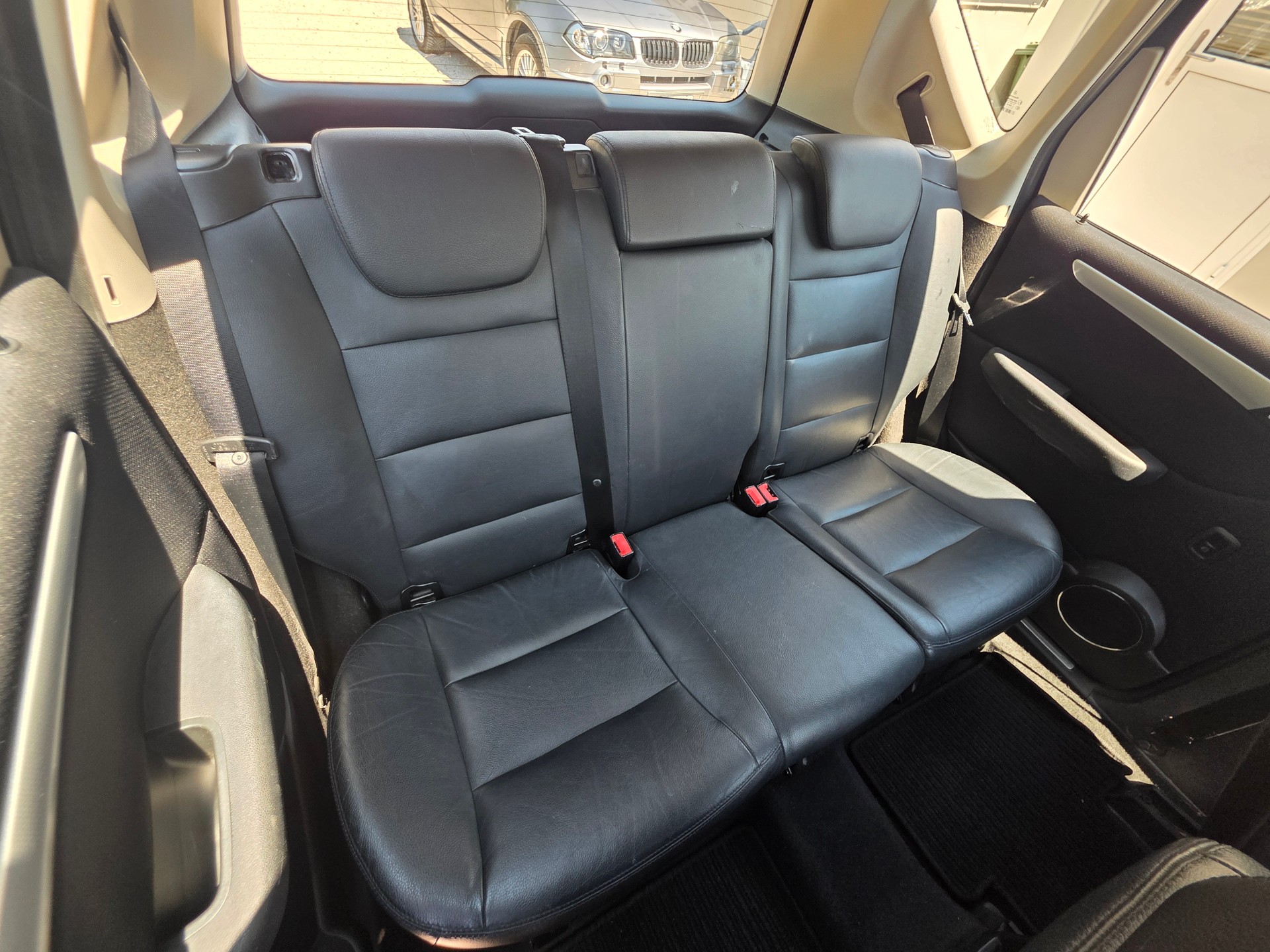 MERCEDES-BENZ A 200 T Avantgarde PolarStar-image-11