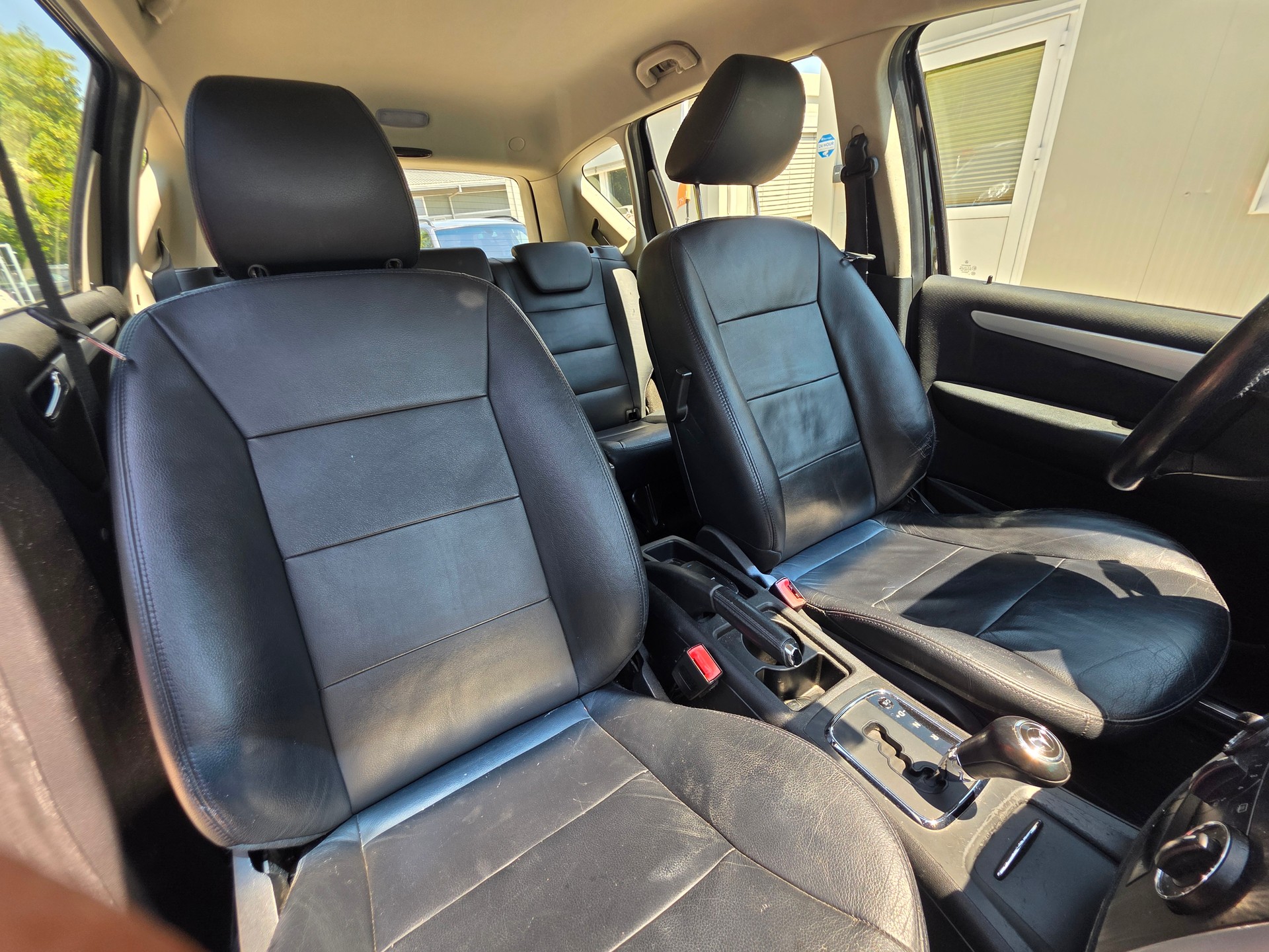 MERCEDES-BENZ A 200 T Avantgarde PolarStar-image-12