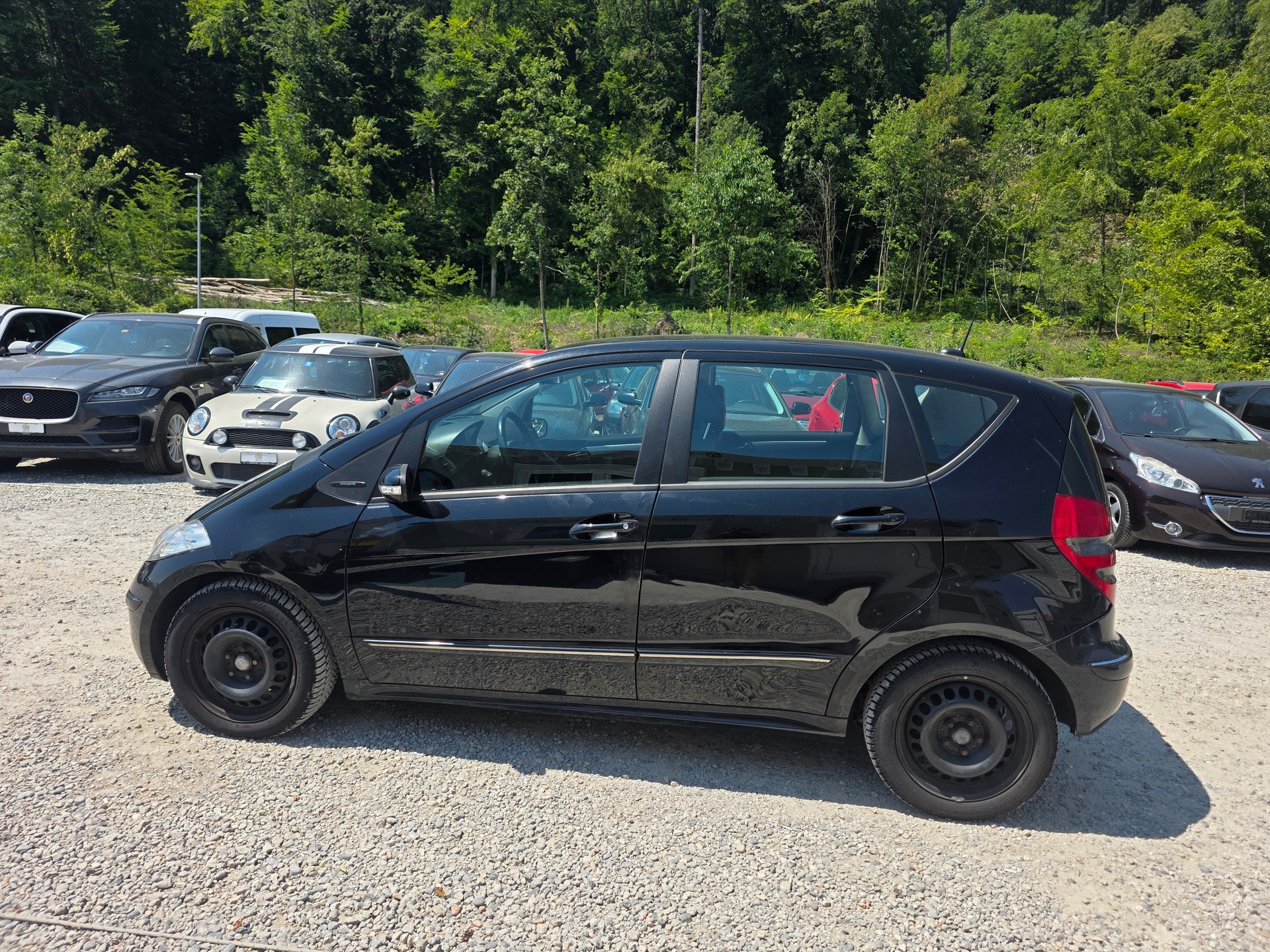 MERCEDES-BENZ A 200 T Avantgarde PolarStar-image-1