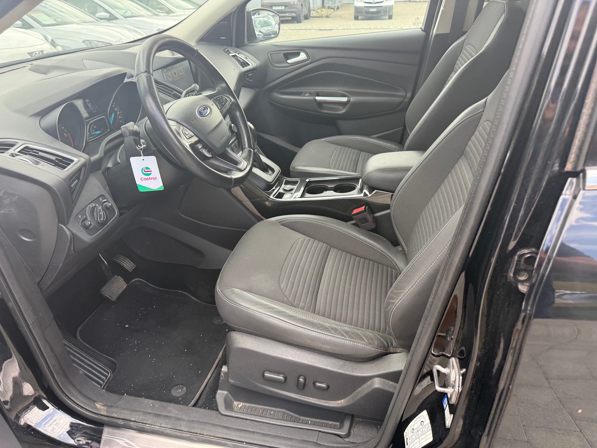 FORD Kuga 2.0 TDCi Titanium 4WD PowerShift-image-20