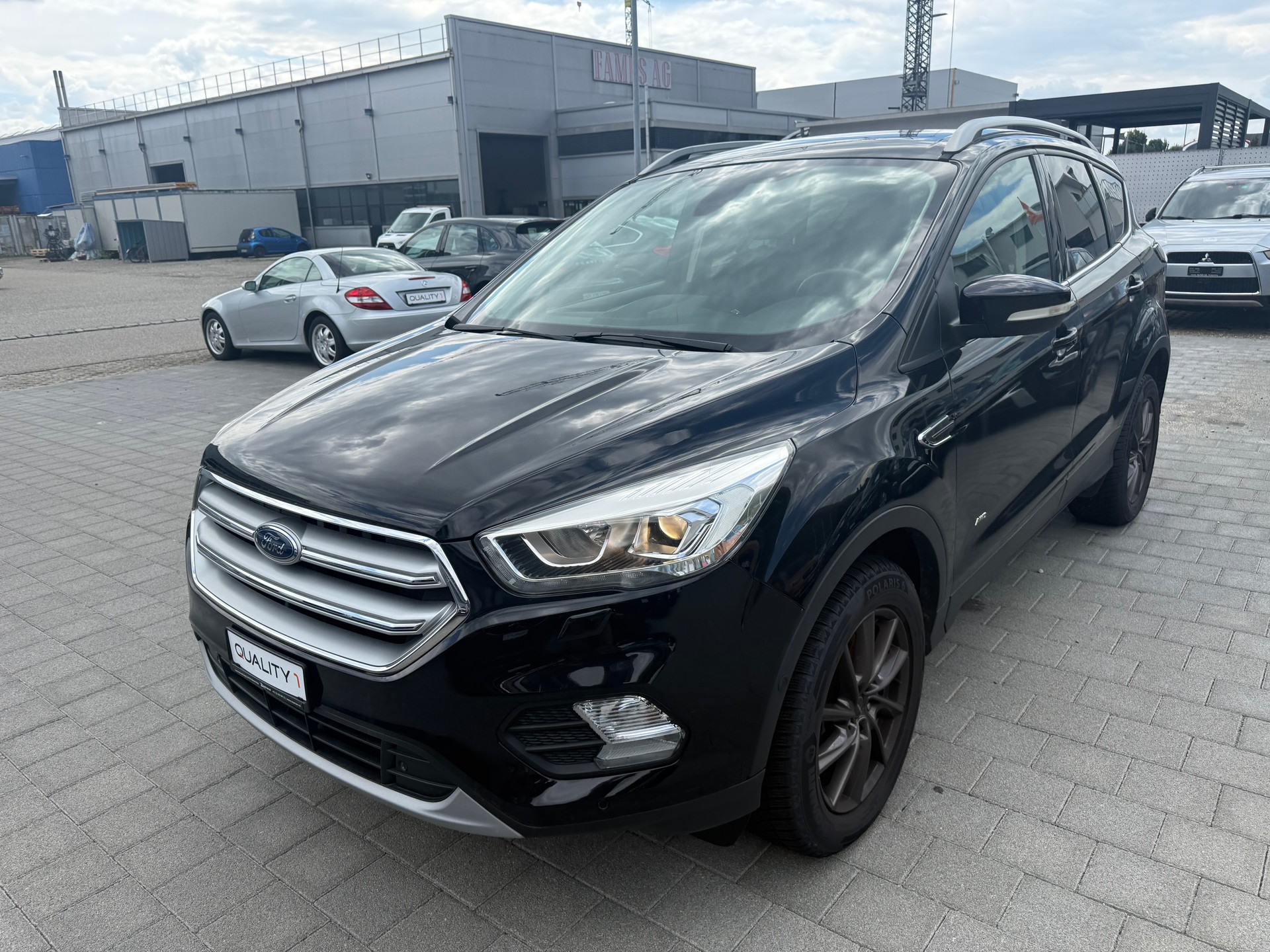 FORD Kuga 2.0 TDCi Titanium 4WD PowerShift-image-3
