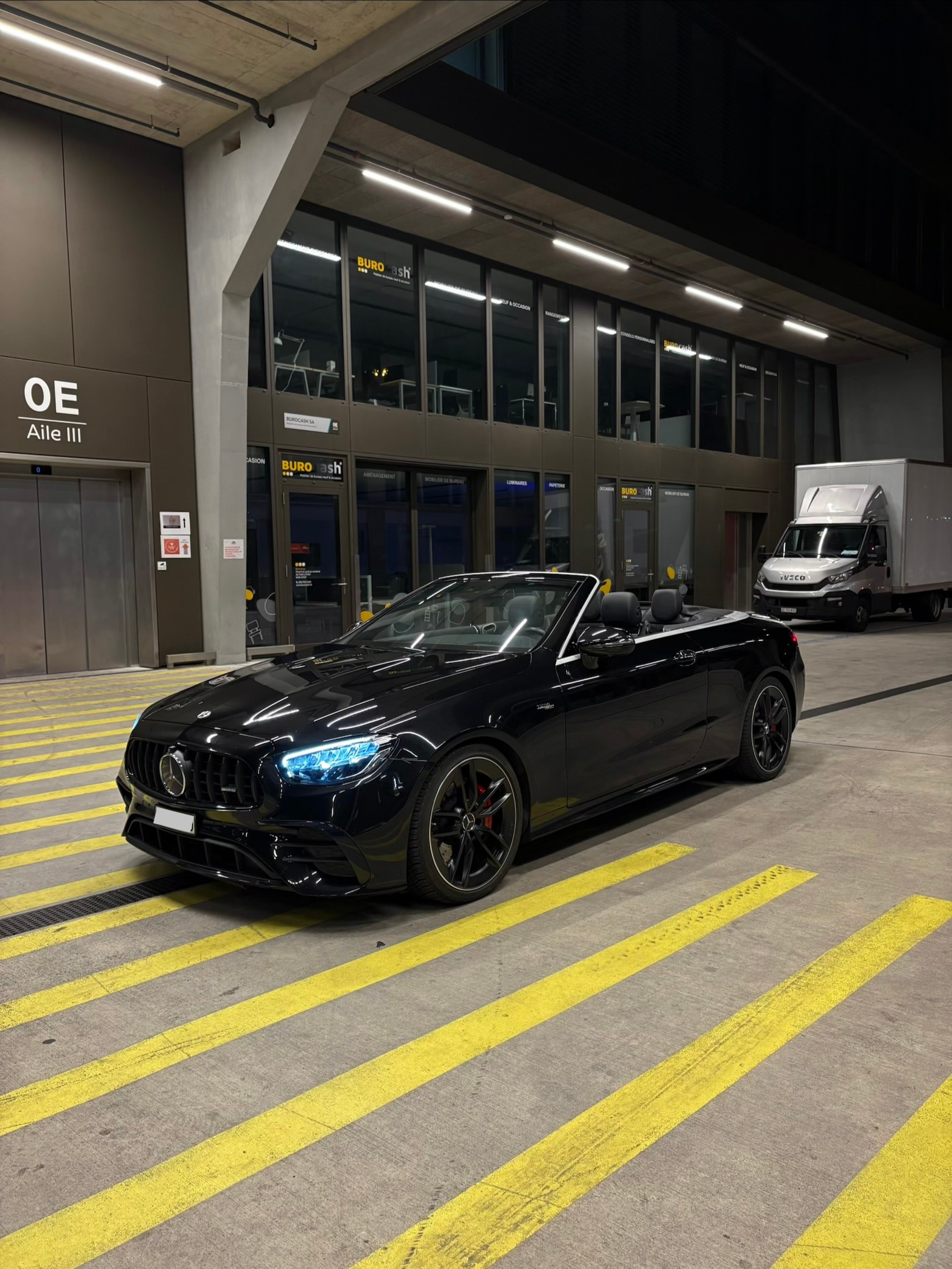 MERCEDES-BENZ E 53 AMG 4matic+-image-4