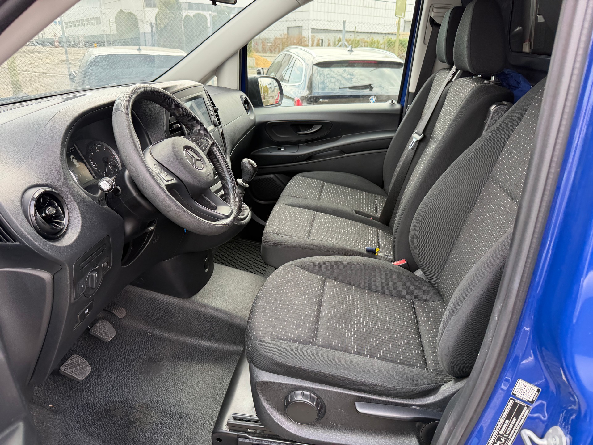 MERCEDES-BENZ Vito 116 CDI Base 3 Sitze-image-13