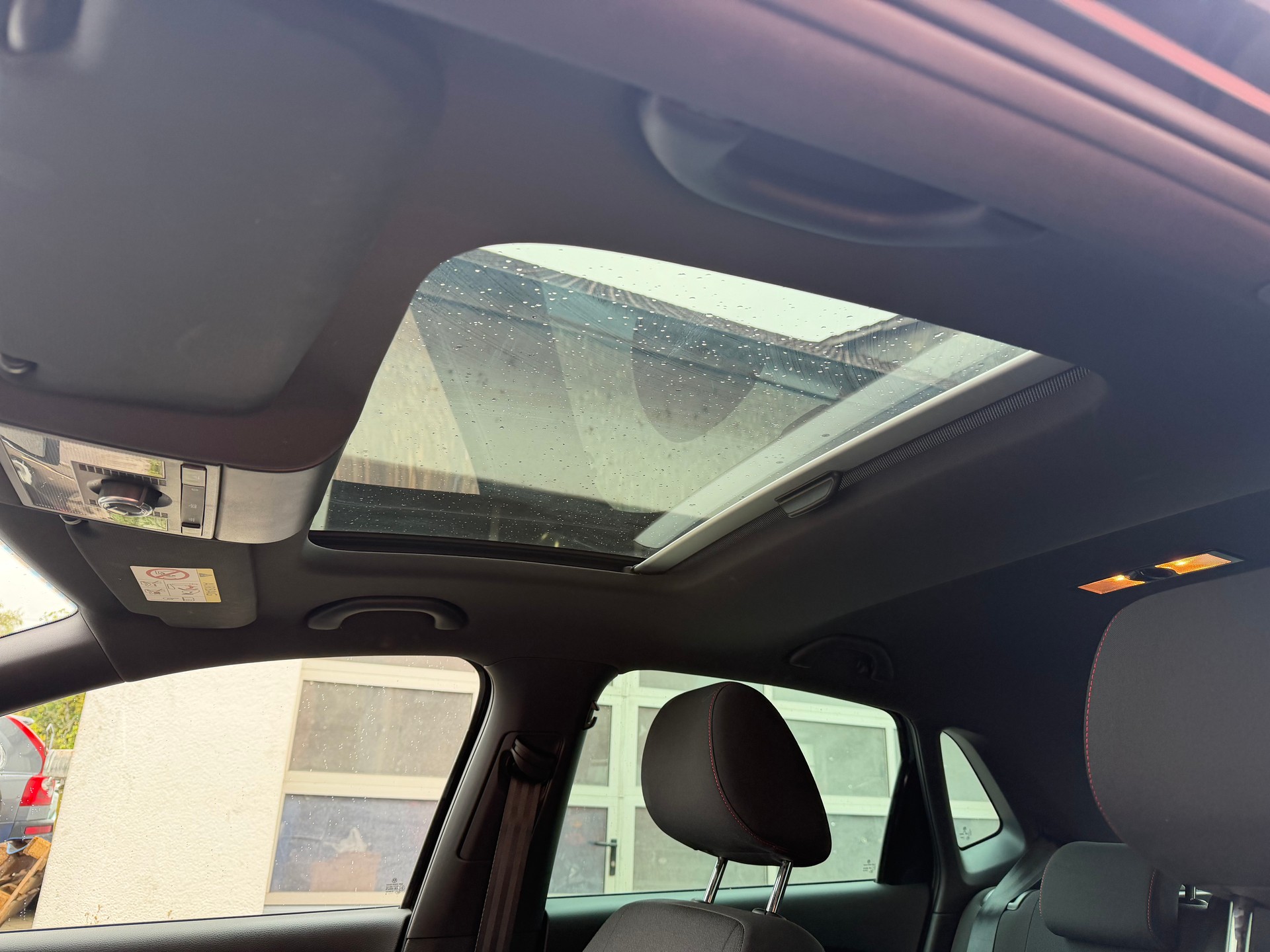 VW Polo 1.8 TSI GTI DSG-image-11