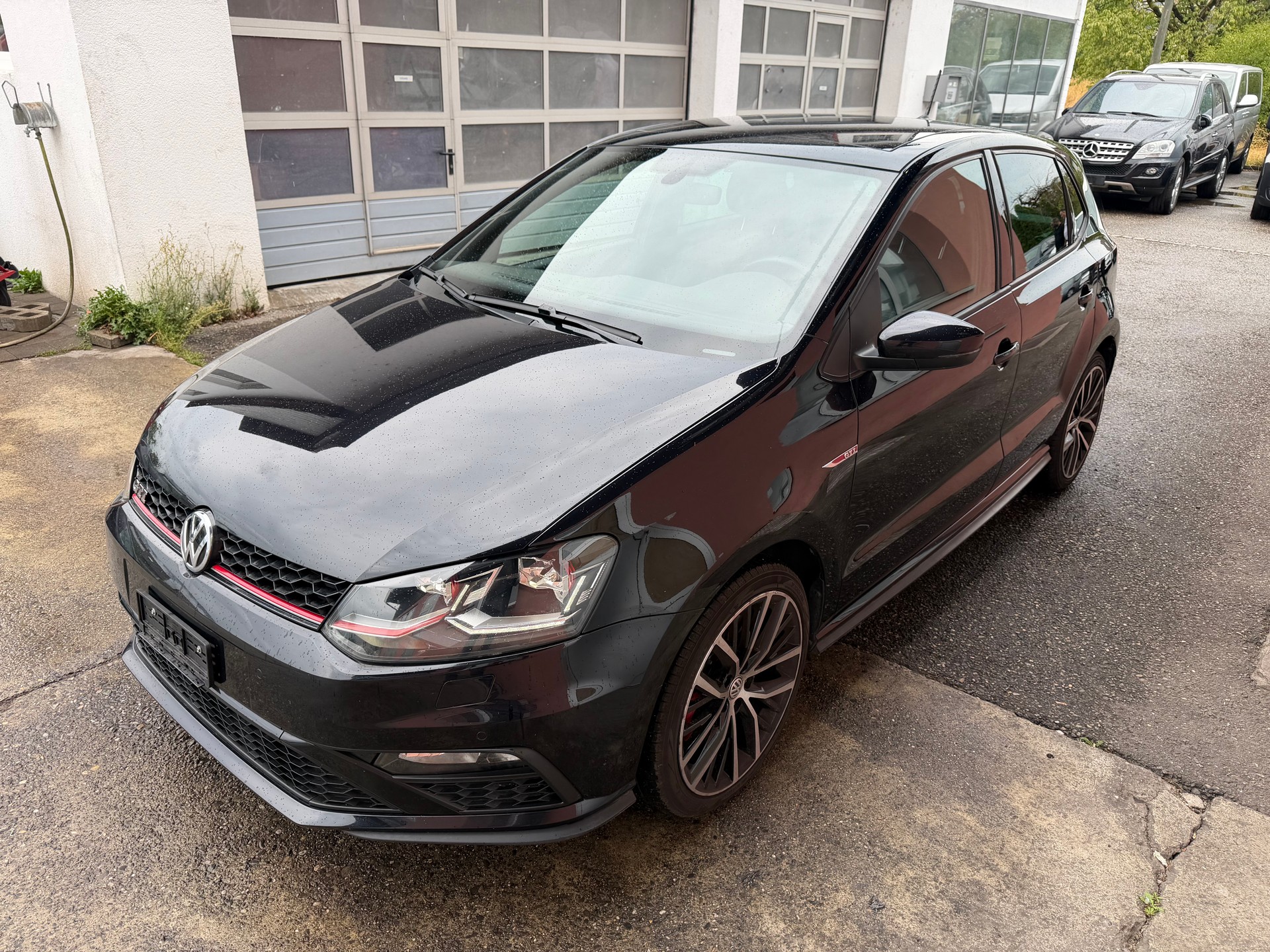 VW Polo 1.8 TSI GTI DSG-image-1