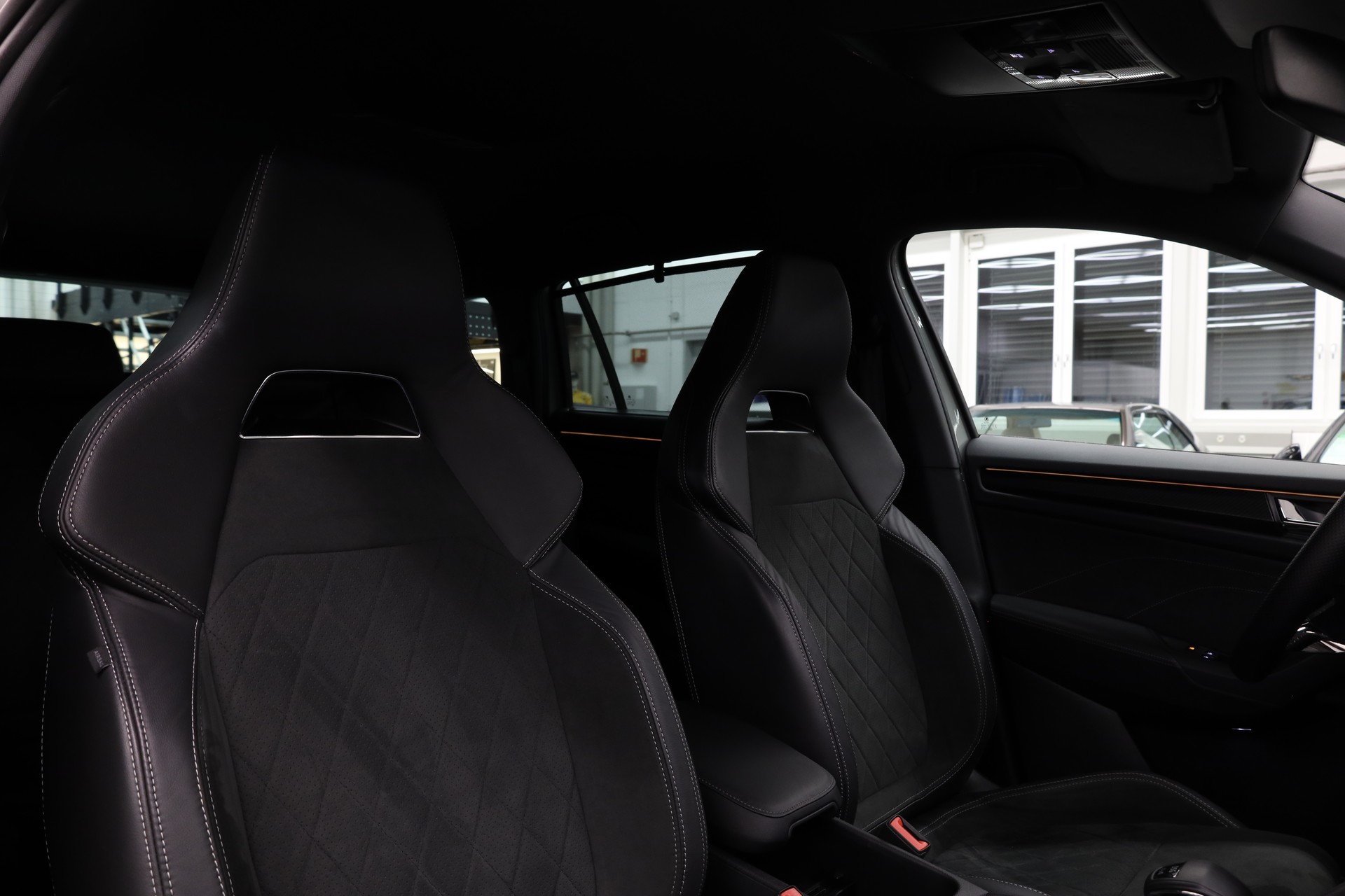 SKODA Kodiaq 2.0 TSI Sportline DSG-image-17