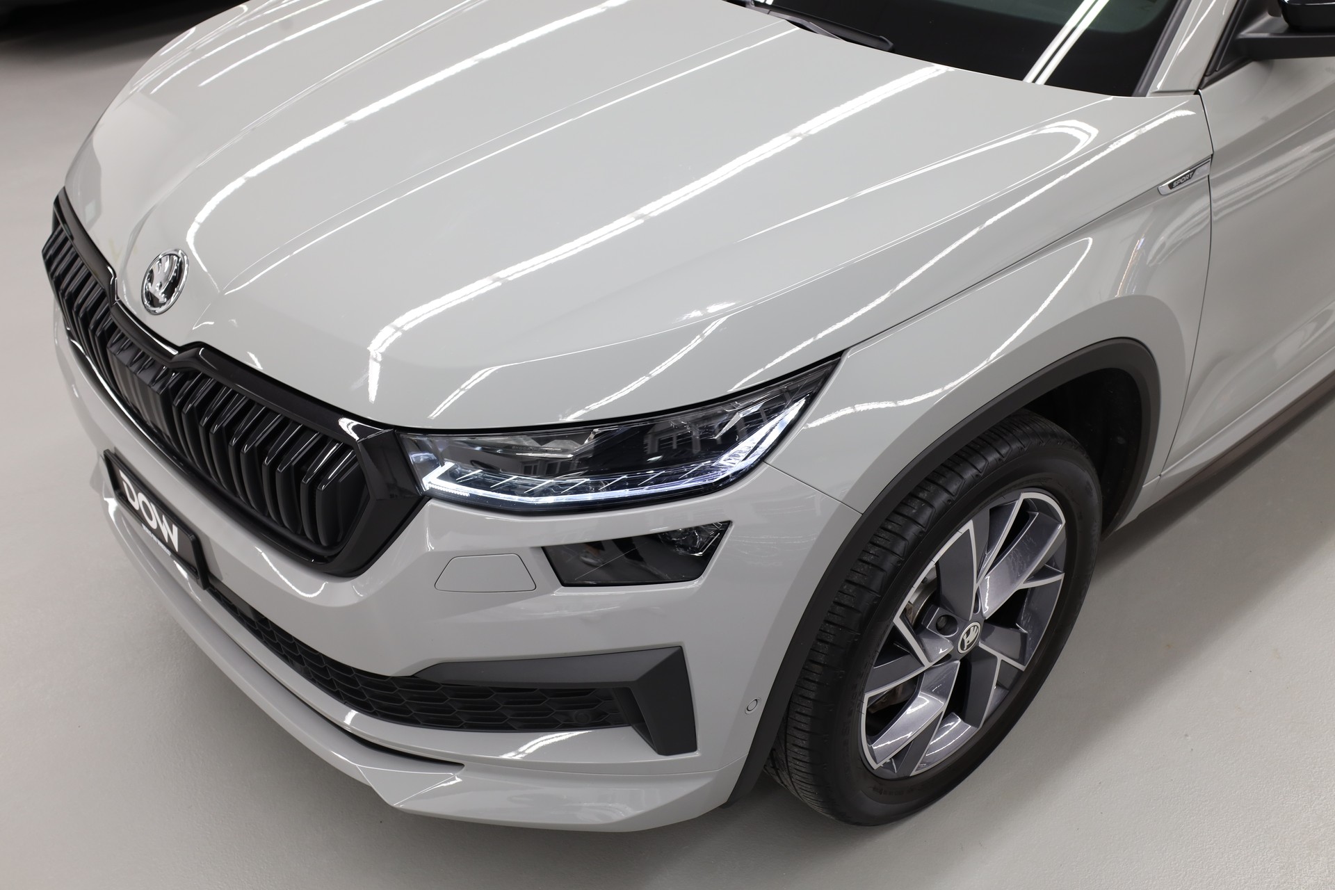 SKODA Kodiaq 2.0 TSI Sportline DSG-image-4