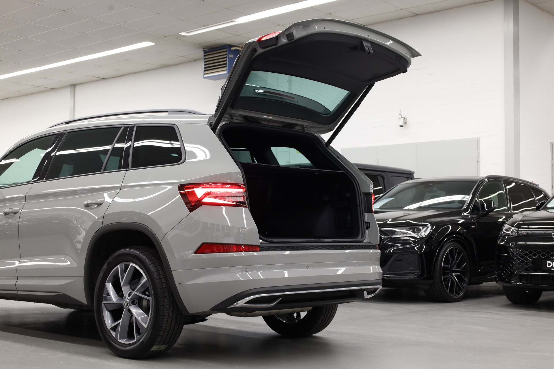 SKODA Kodiaq 2.0 TSI Sportline DSG-image-9