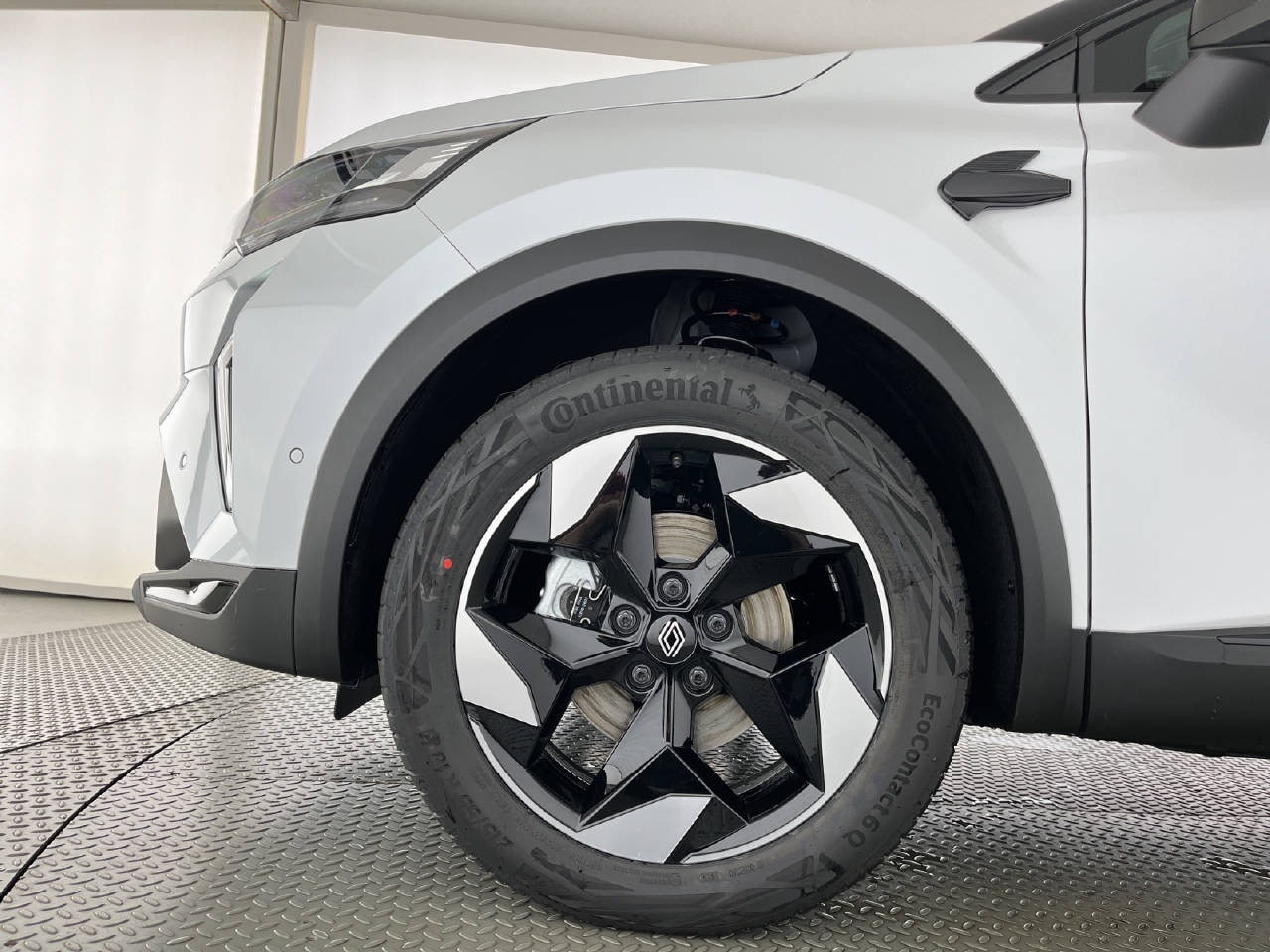 RENAULT Captur 1.8 E-Tech techno-image-5