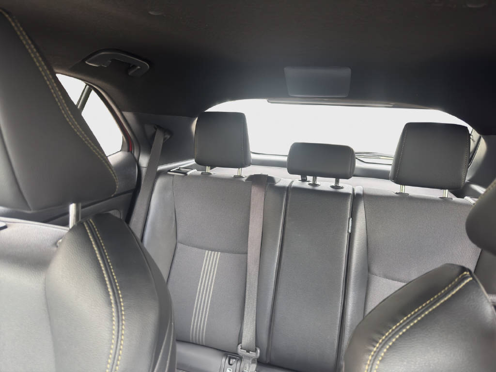 TOYOTA Yaris Cross 1.5 VVT-i HSD Adventure AWD-i-image-14