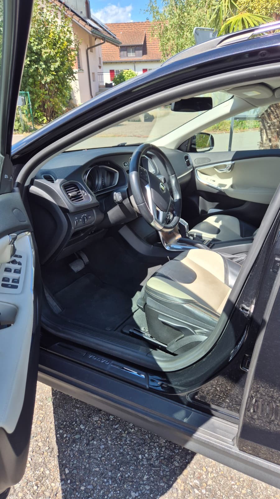 VOLVO 2.0 D4 Summum S/S-image-0