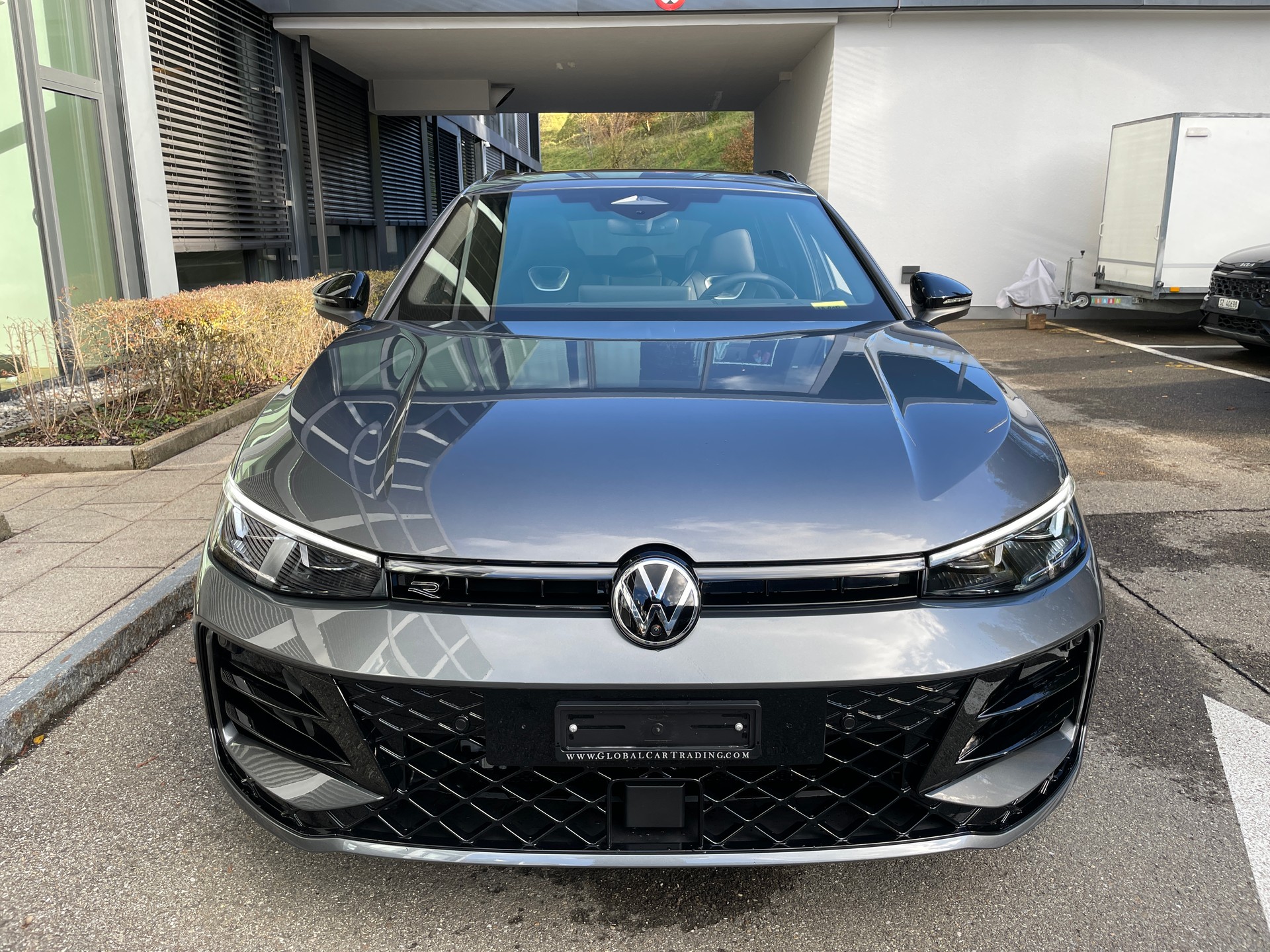VW Passat Variant 1.5e TSI R-Line DSG-image-1