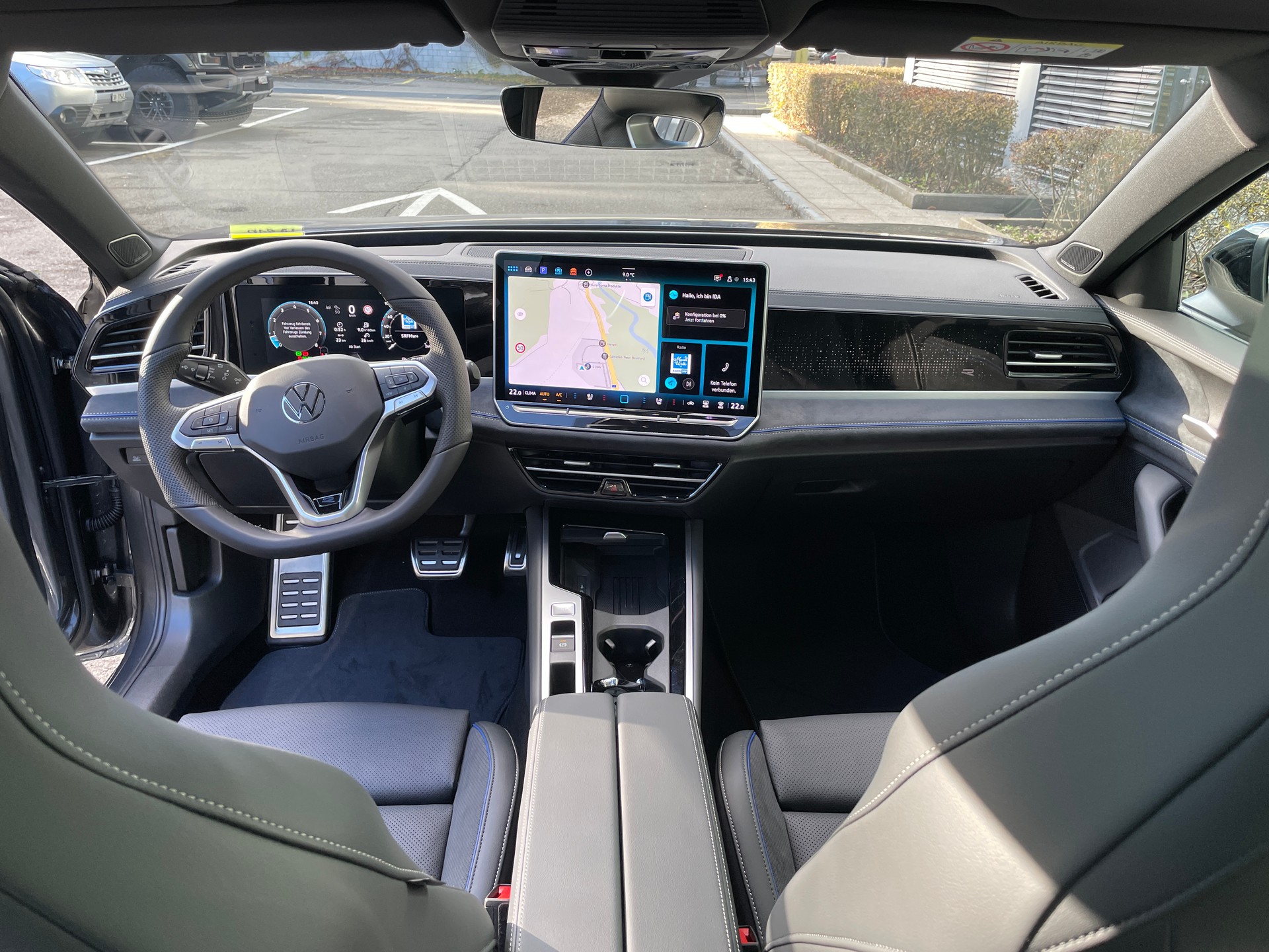 VW Passat Variant 1.5e TSI R-Line DSG-image-17