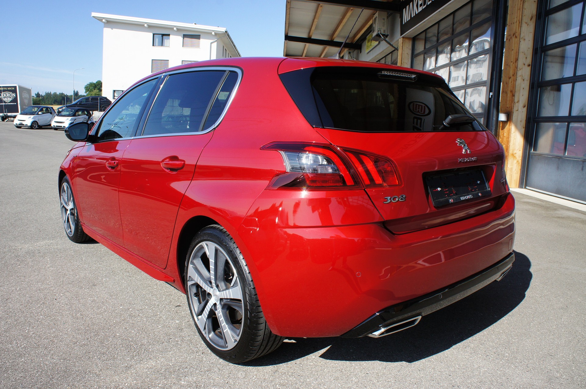 PEUGEOT 308 1.2 Pure Tech GT Line-image-2