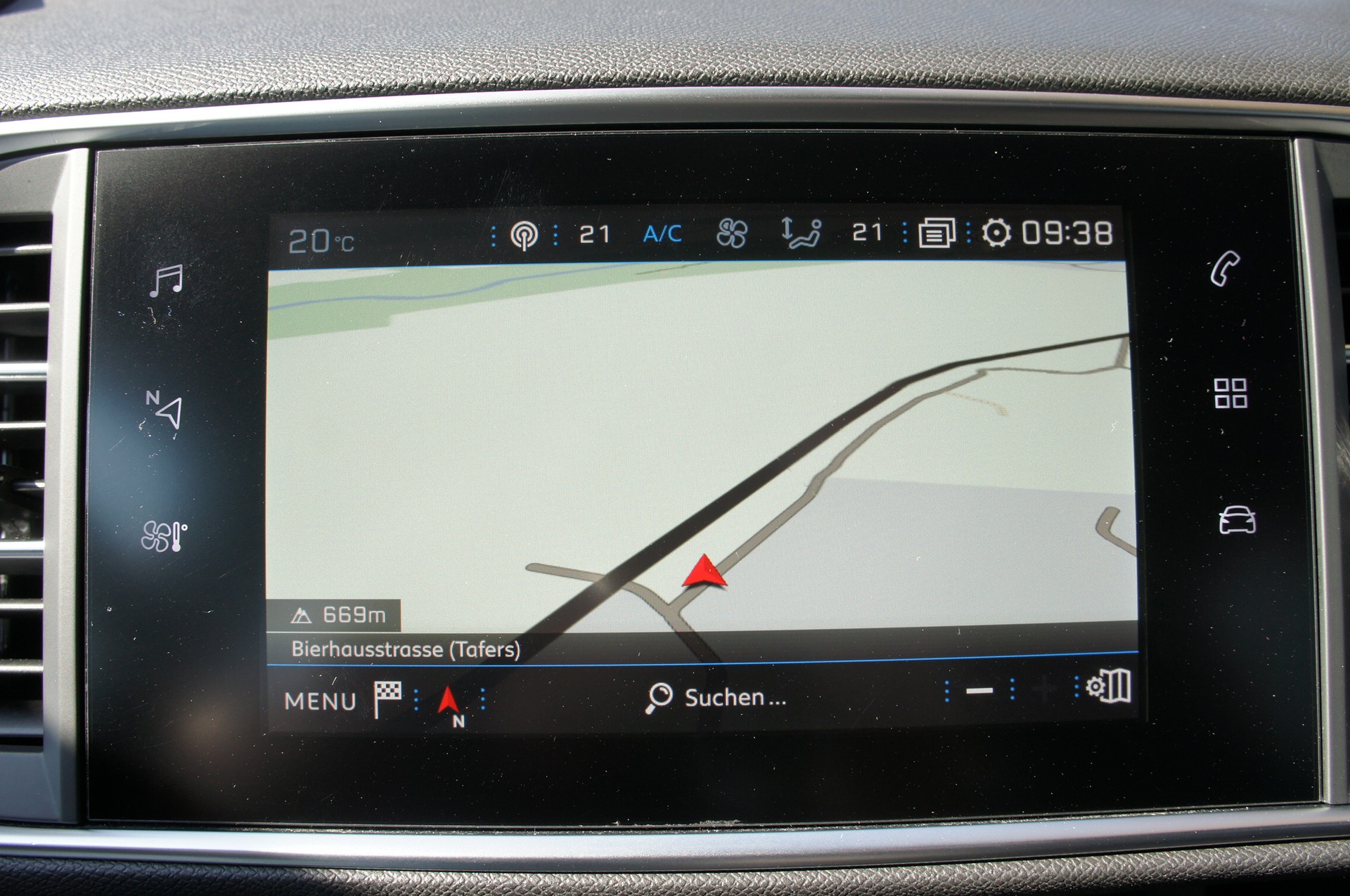 PEUGEOT 308 1.2 Pure Tech GT Line-image-17