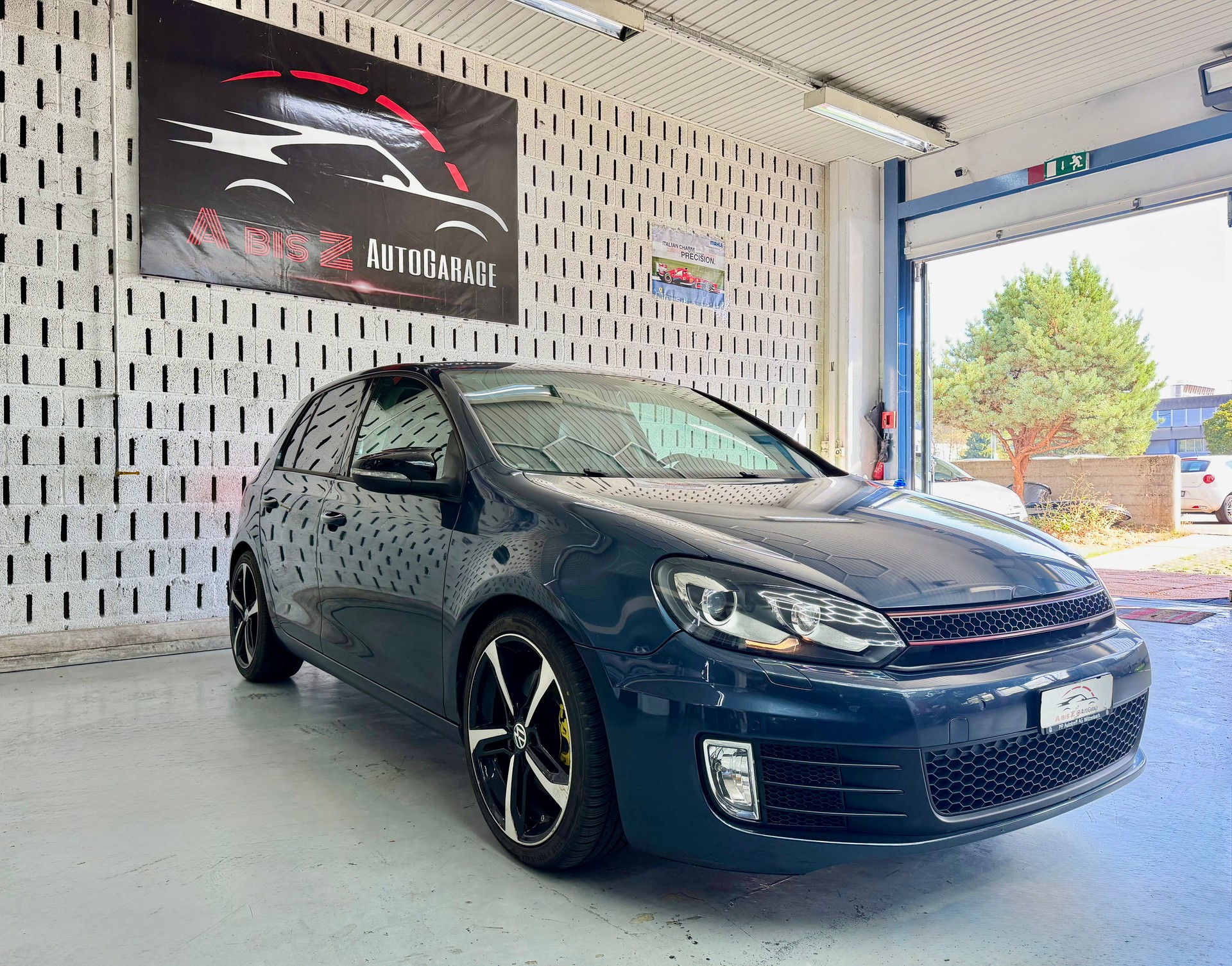VW Golf 1.4 TSI Highline DSG-image-2