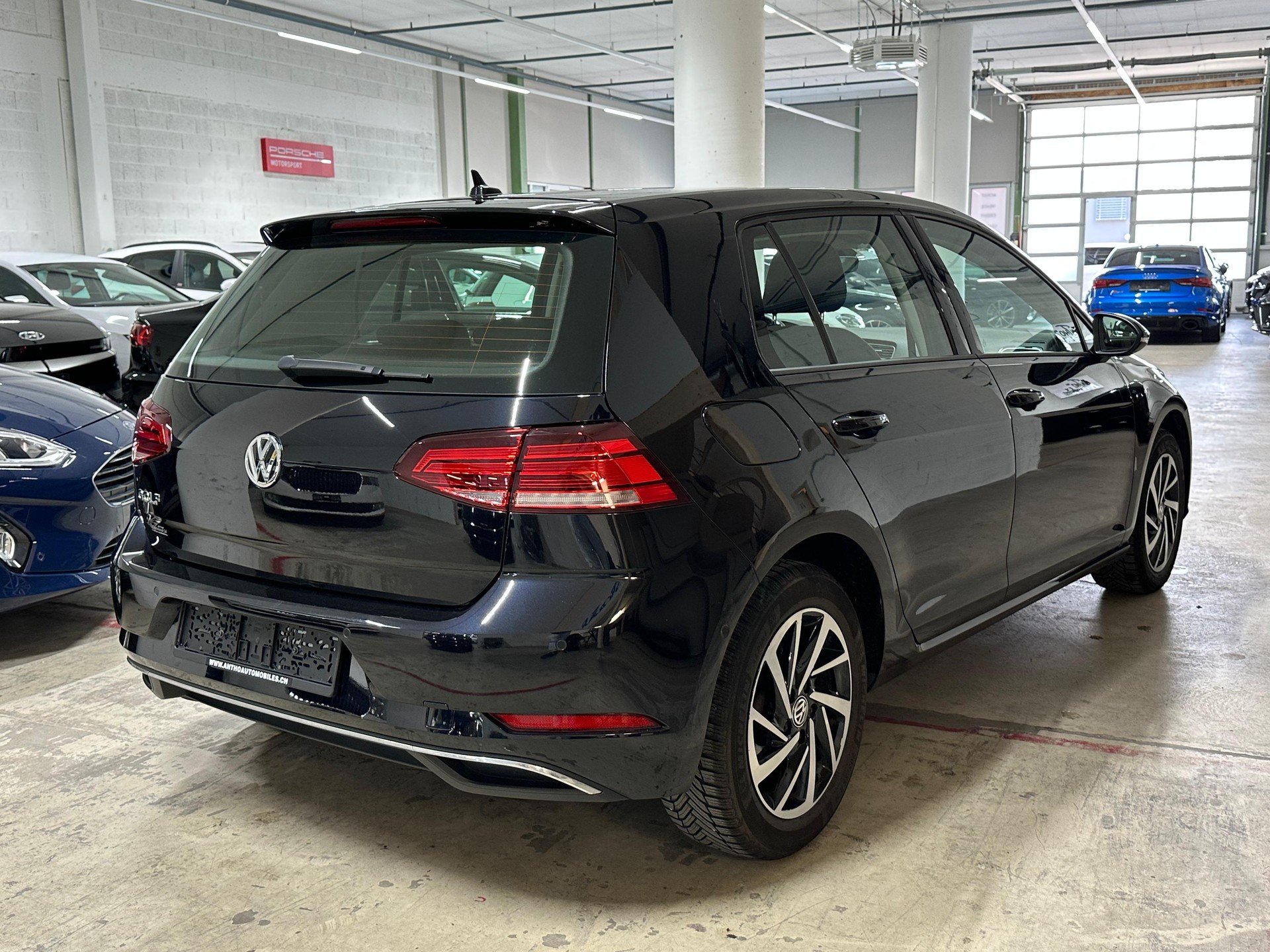 VW Golf 1.0 TSI Comfortline DSG-image-5