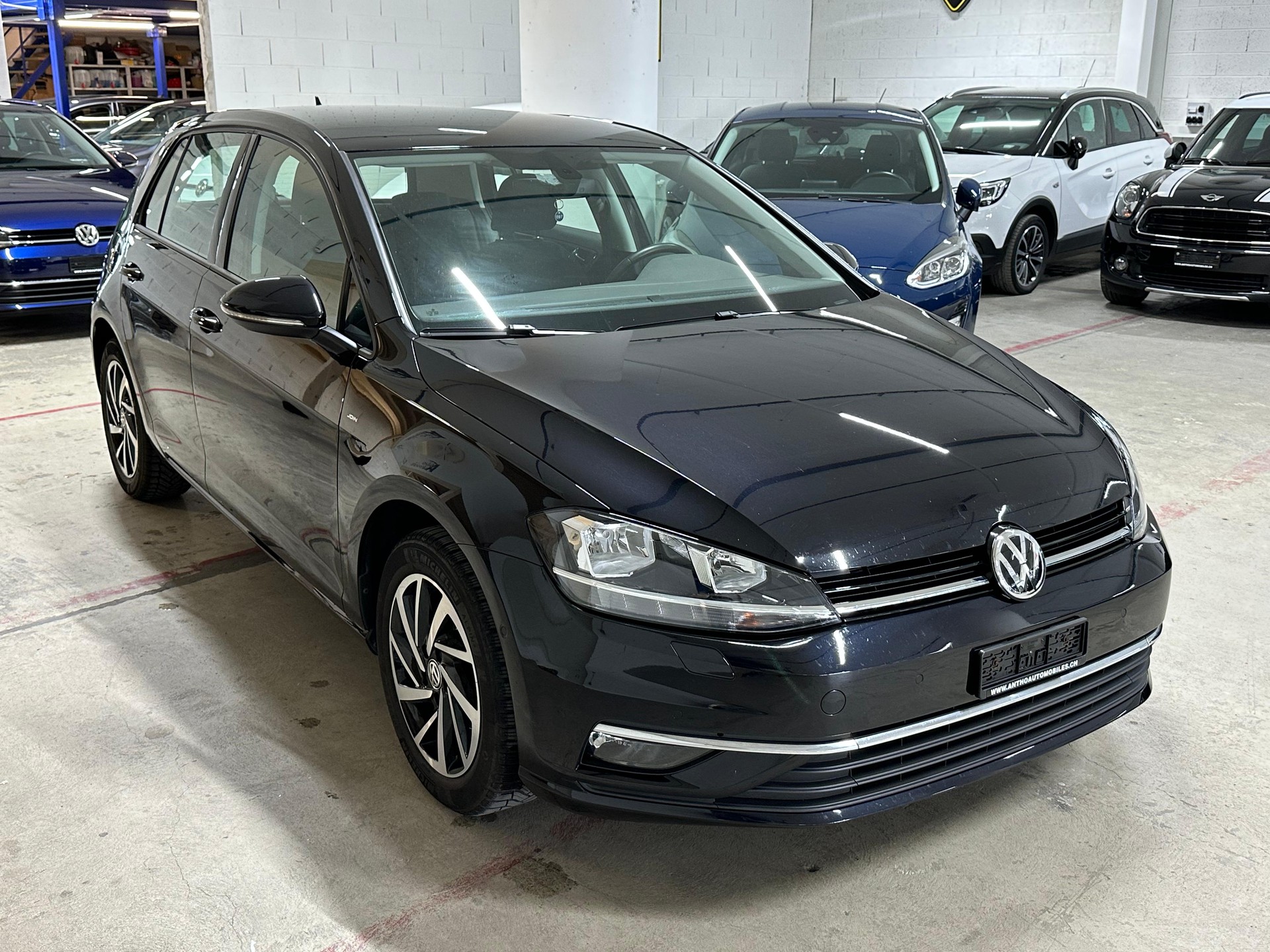 VW Golf 1.0 TSI Comfortline DSG-image-2