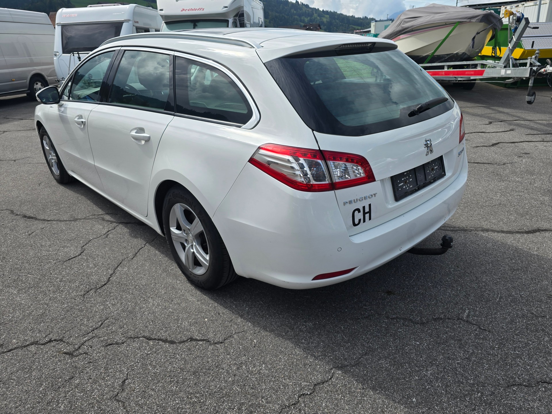 PEUGEOT 508 SW 2.0 HDI Business Automatic-image-4