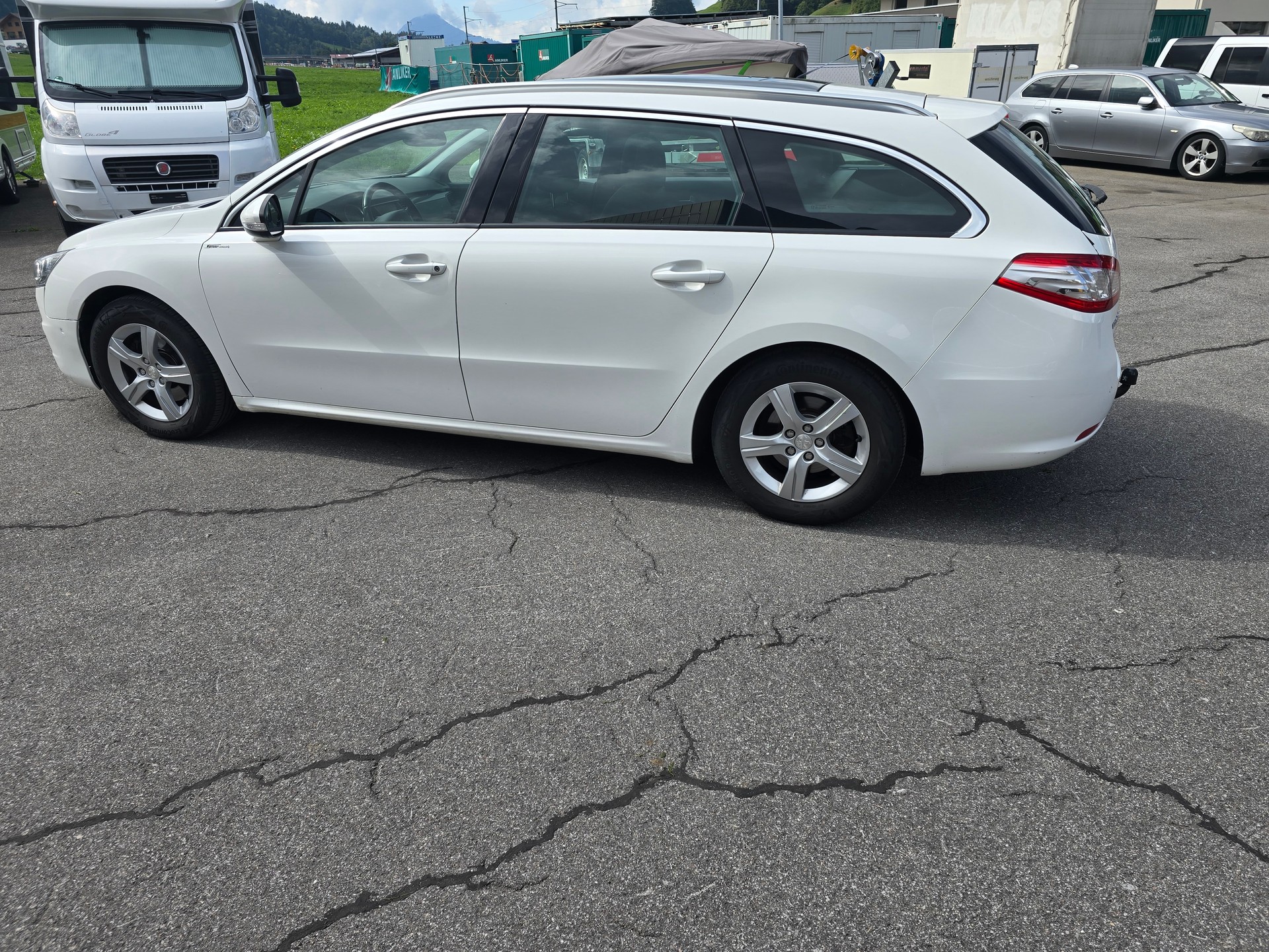 PEUGEOT 508 SW 2.0 HDI Business Automatic-image-7