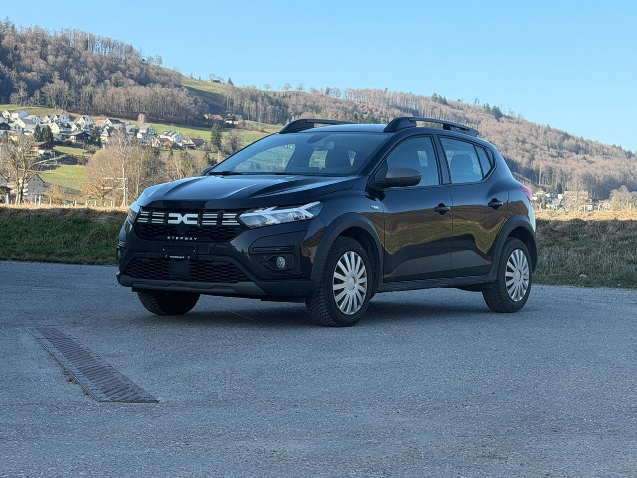 DACIA Sandero Stepway TCe 90 Comfort CVT-image-1