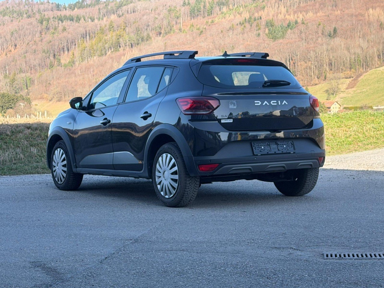 DACIA Sandero Stepway TCe 90 Comfort CVT-image-2