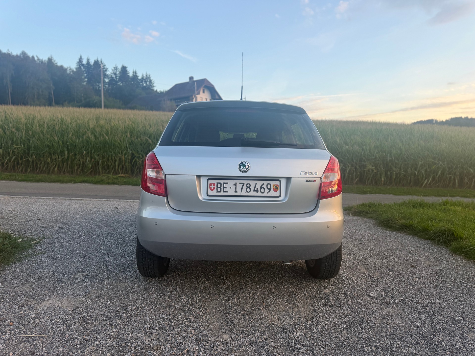 SKODA Fabia 1.2 TSI Elegance DSG-image-3