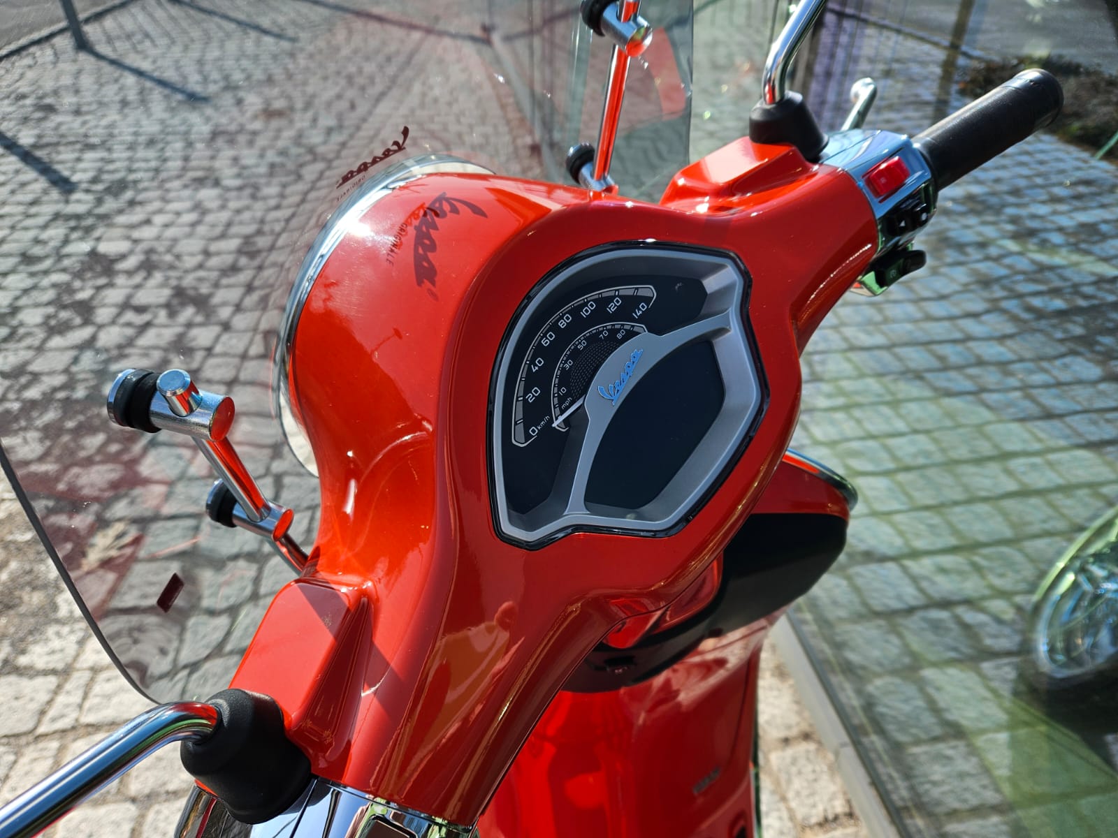 PIAGGIO Vespa 125 Primavera E5+-image-4