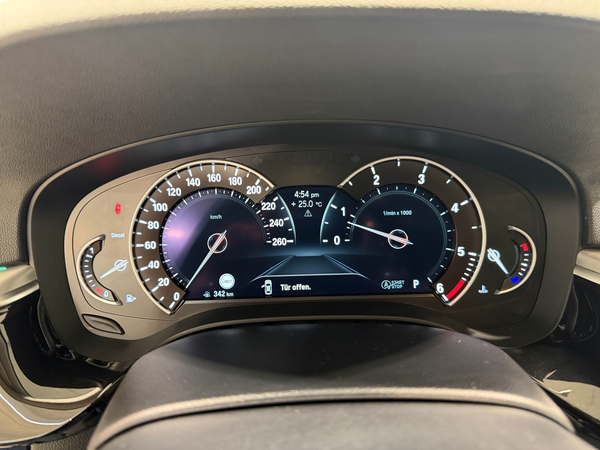 BMW 530d xDrive Sport Line Steptronic-image-26